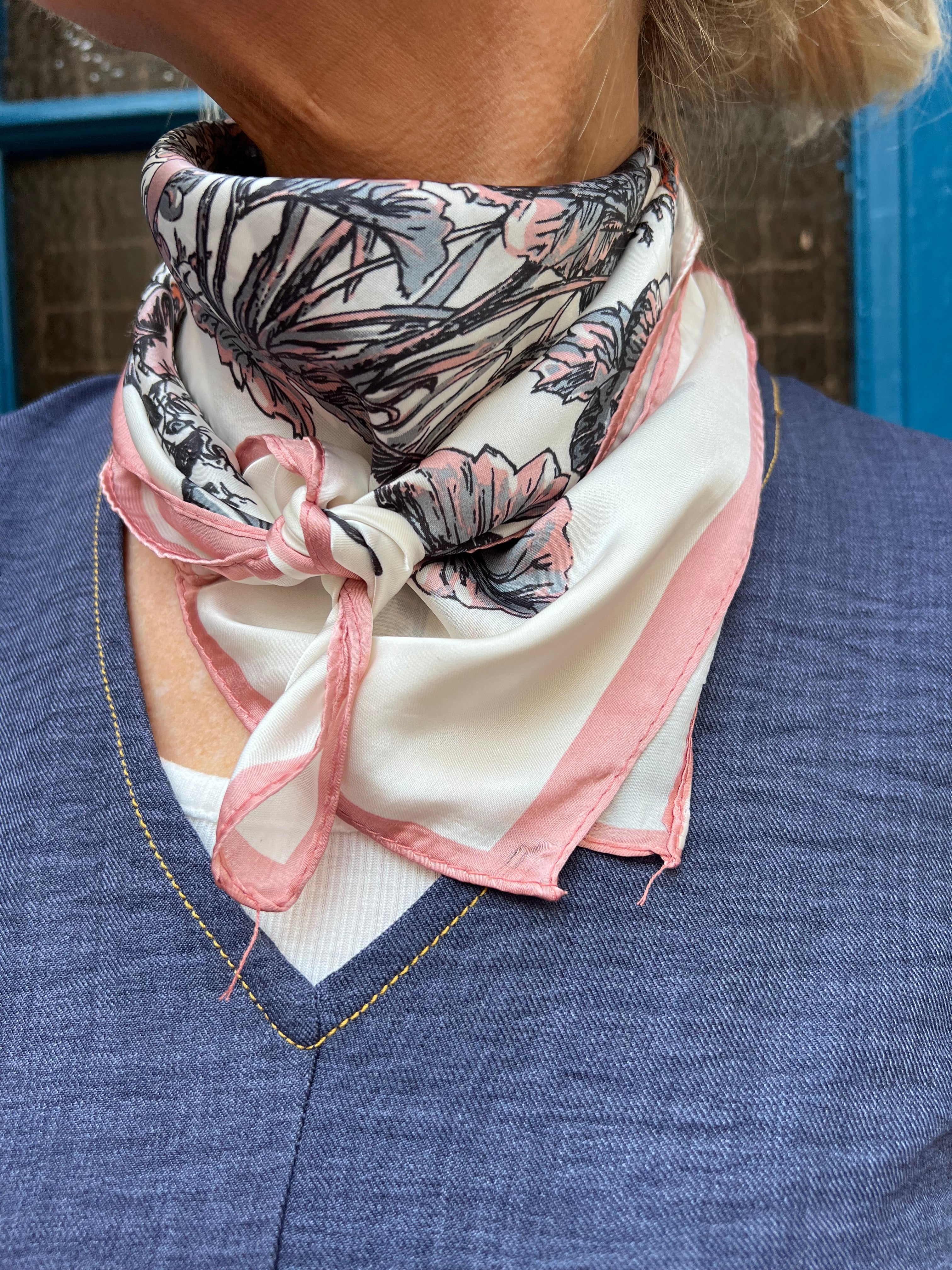 Rosa silk scarf
