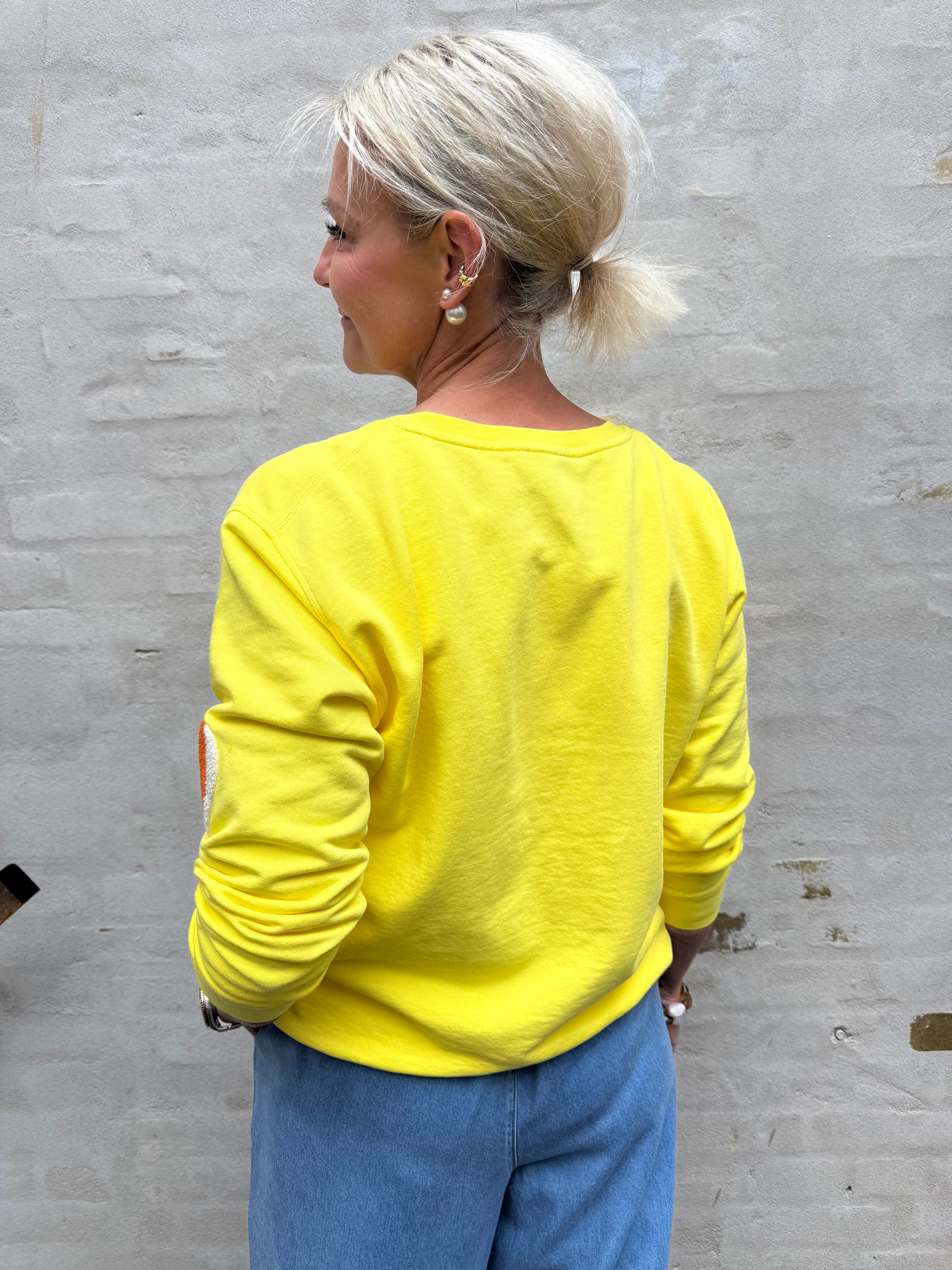 Sweat LOVE - Auora rosa med orange broderi klassiker