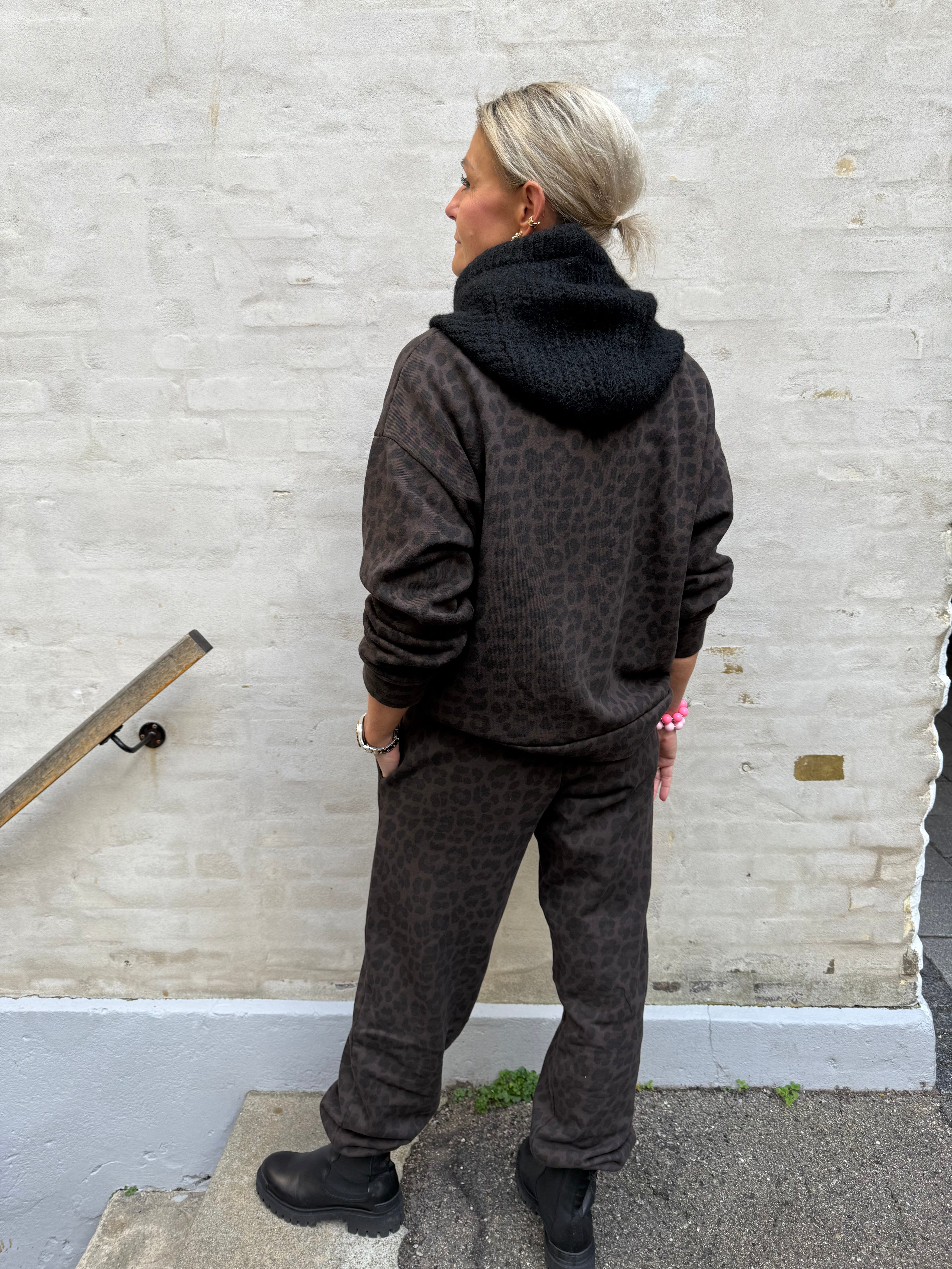 Dea Sweat Pant - Dark Leopard