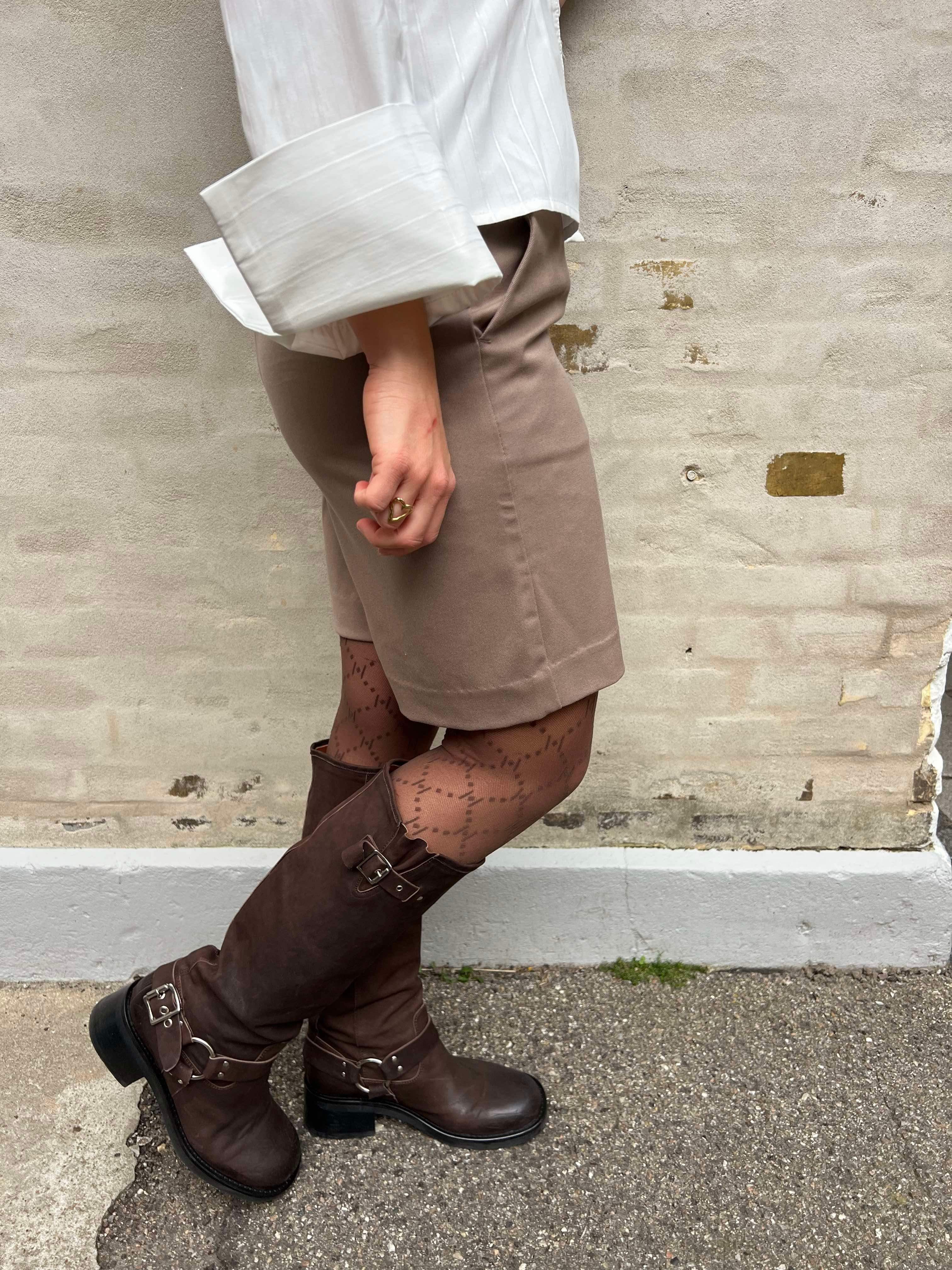 Lisa wide shorts fossil