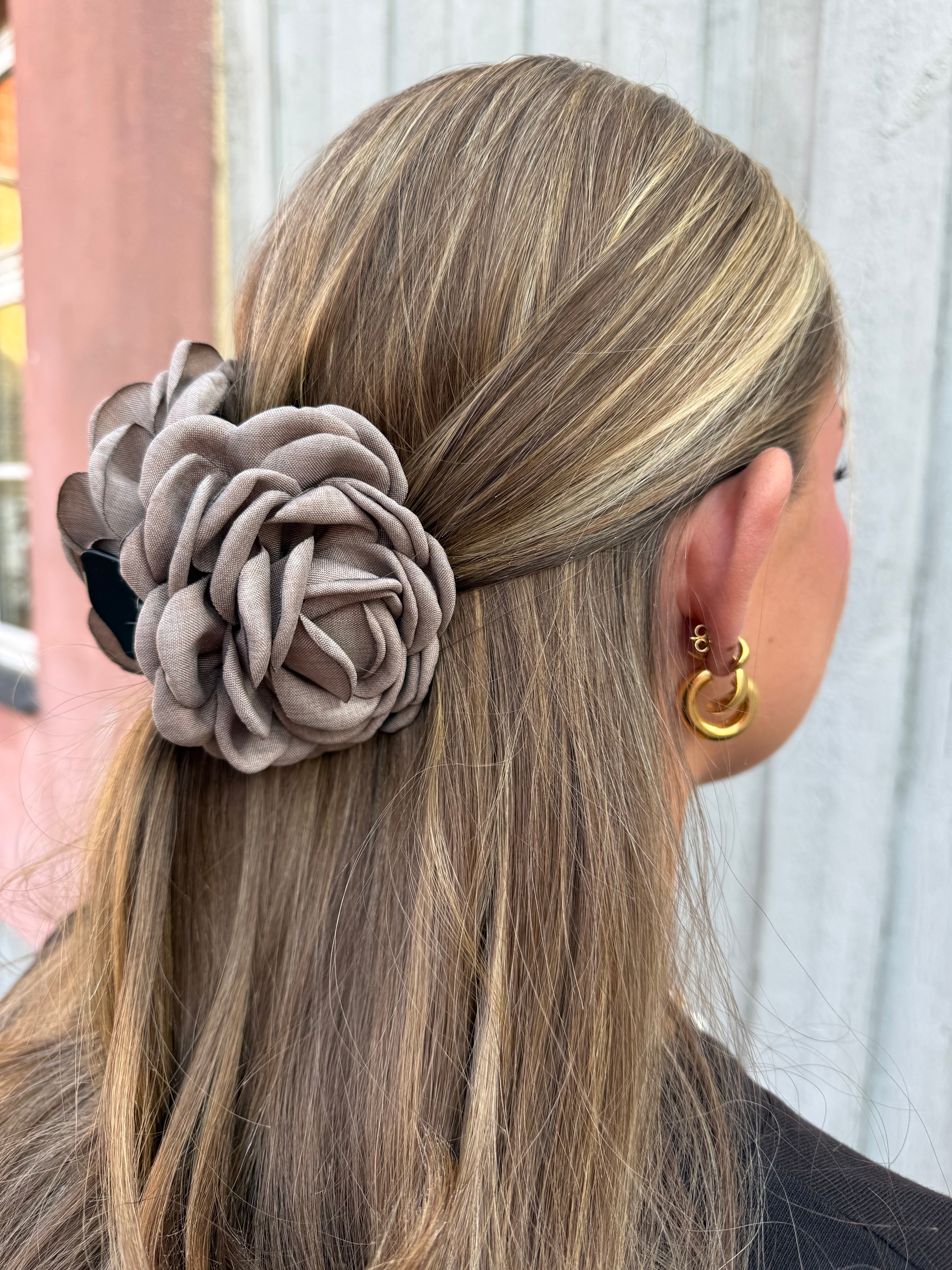 Hana Rose Hårklemme - Taupe