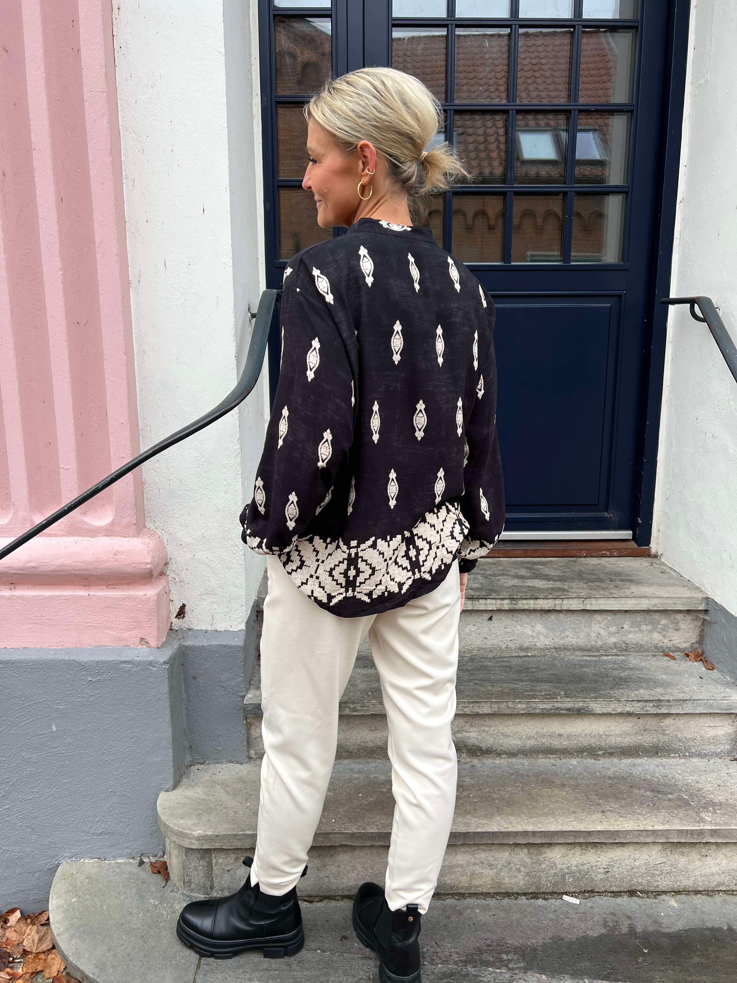 Lisa slim pant - Sandshell