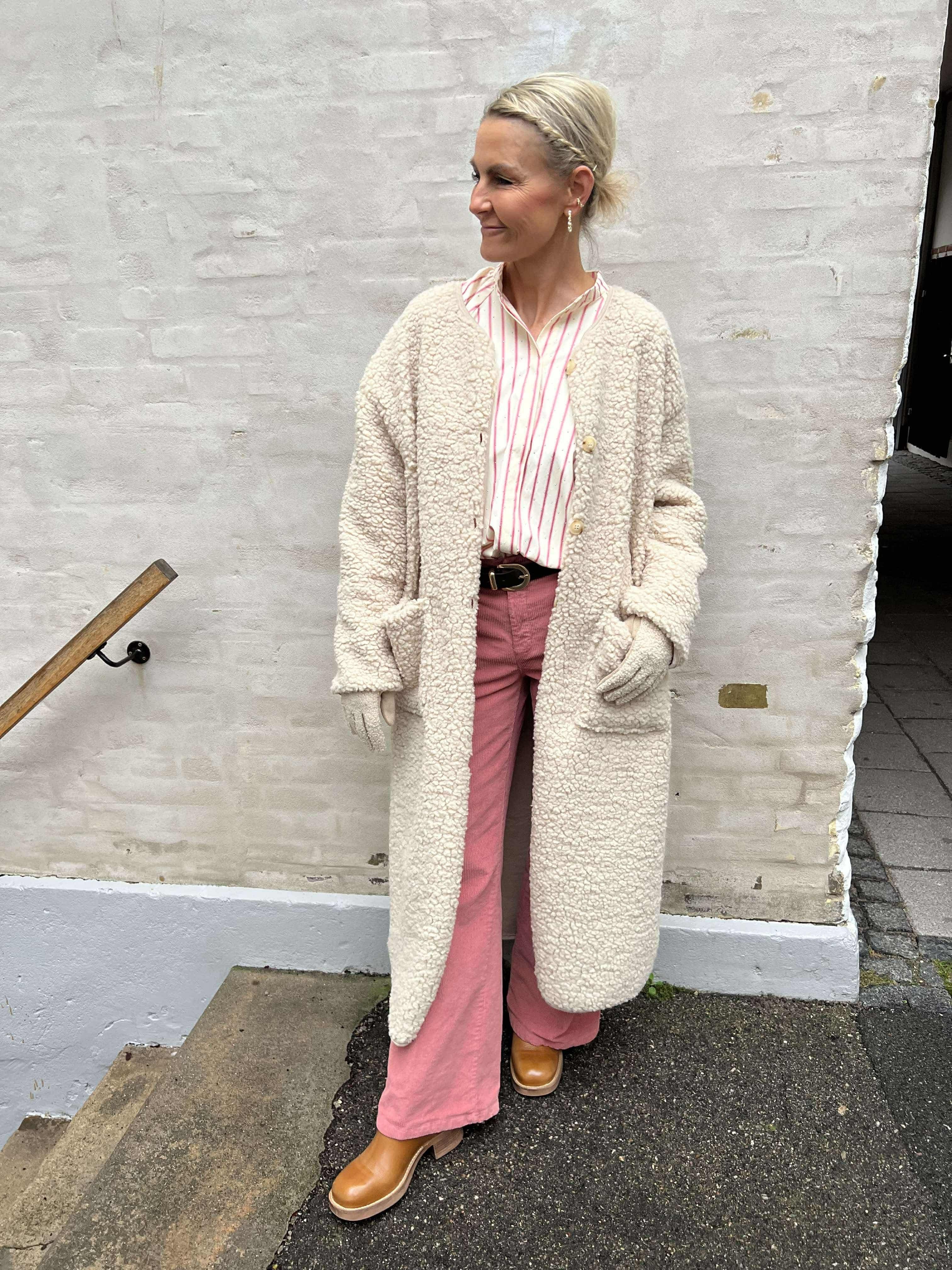 Cora corduroy box pant dust rose