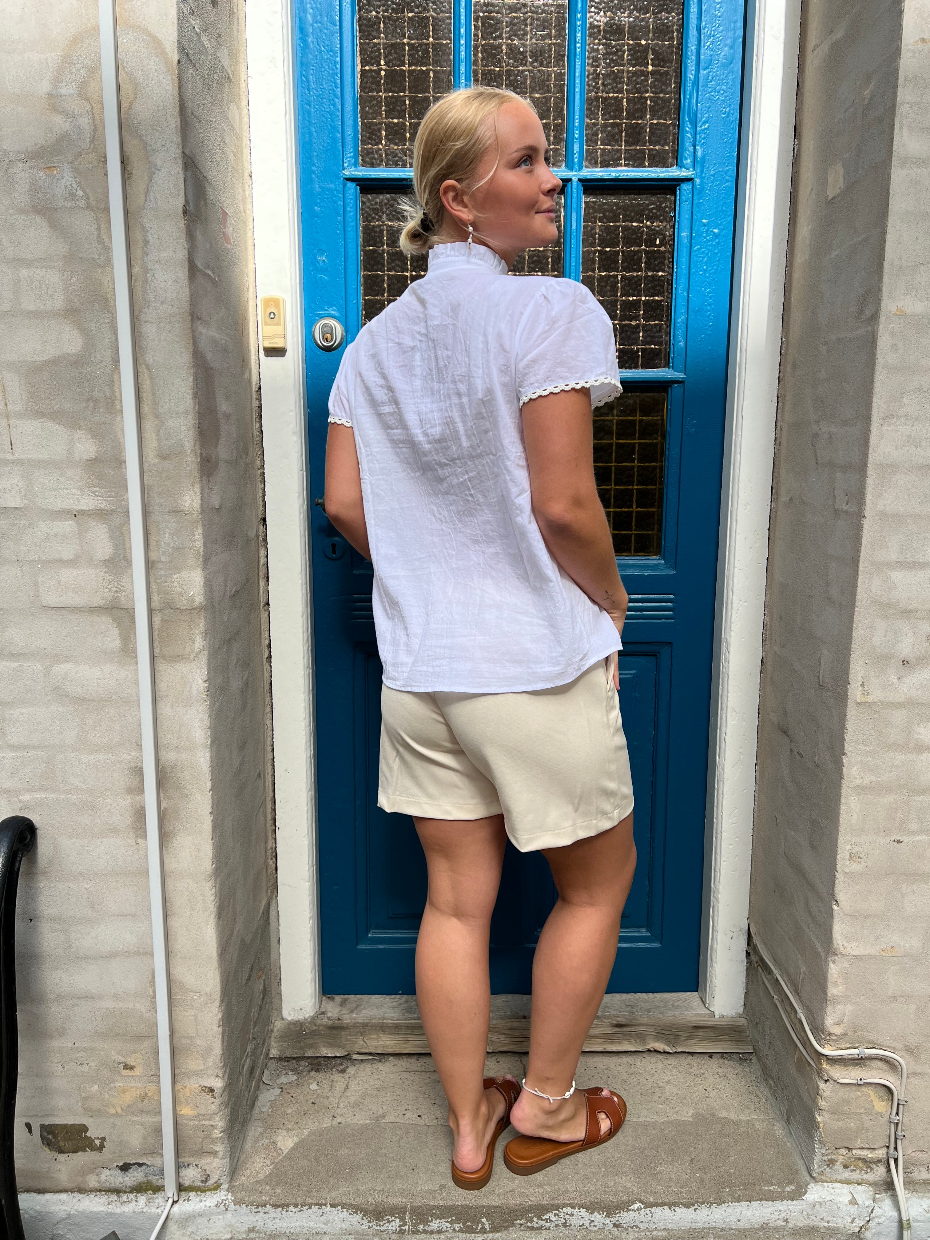 Lisa Shorts Sandshell