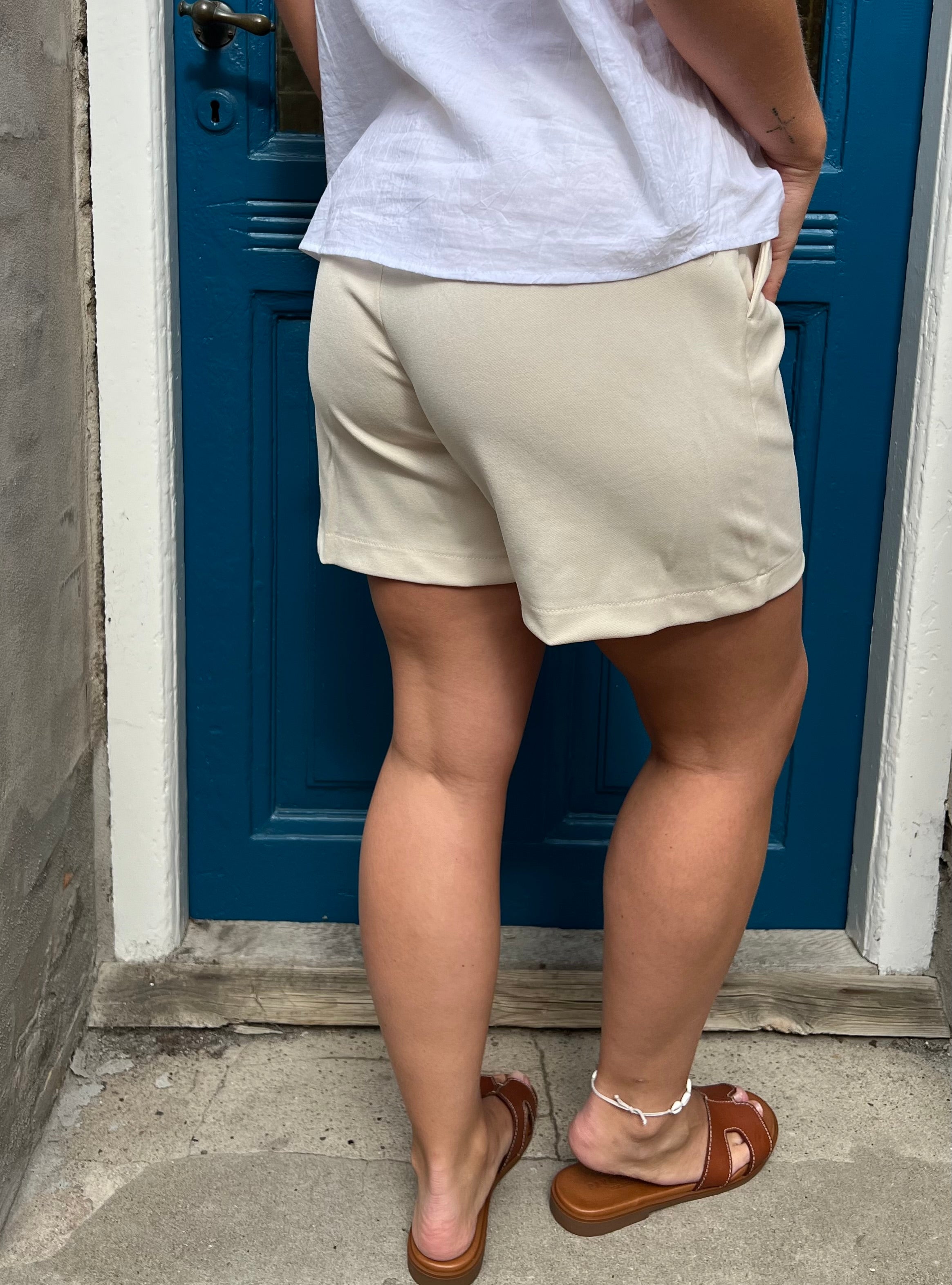 Lisa Shorts Sandshell