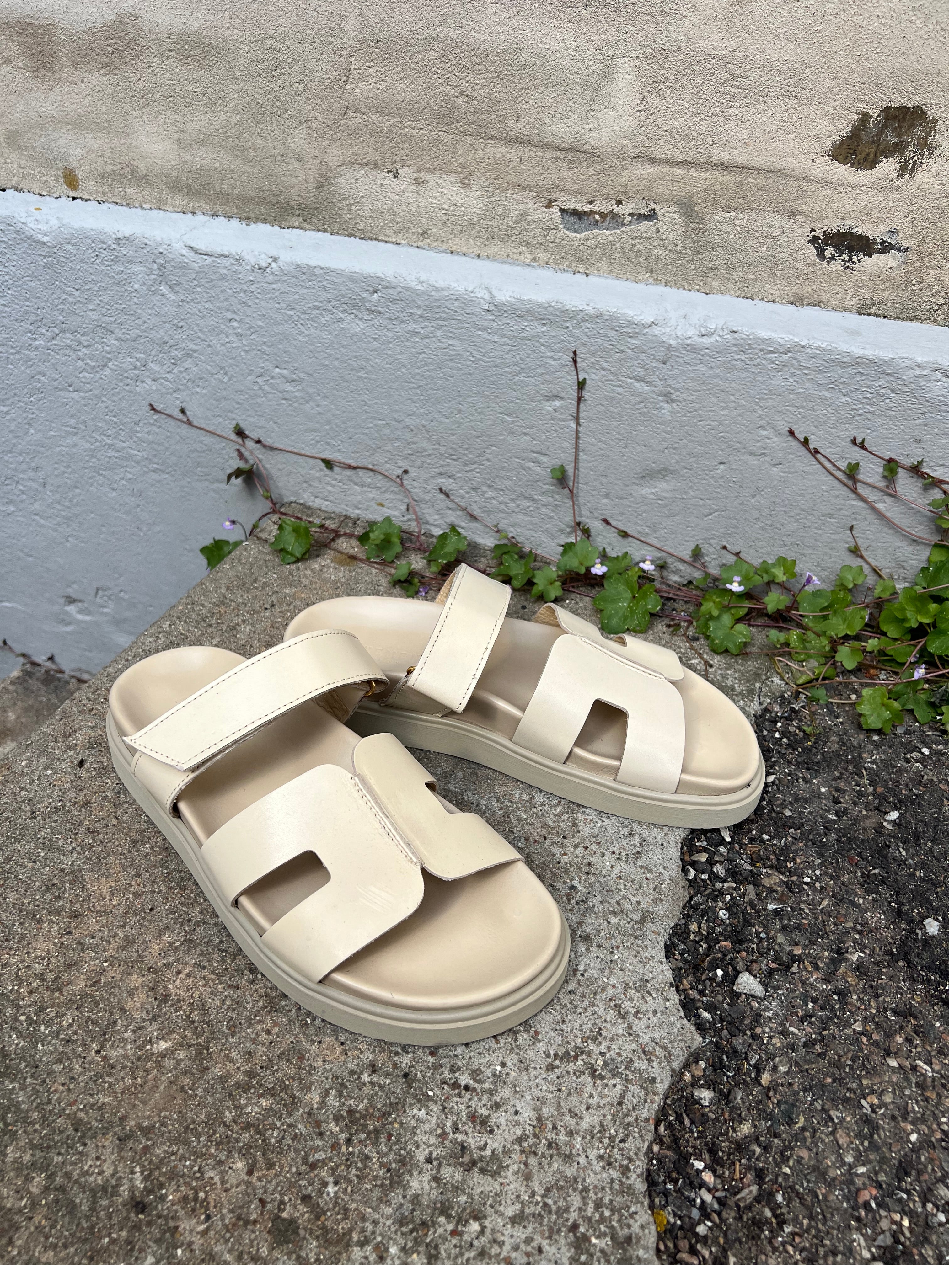Maru Sandaler beige