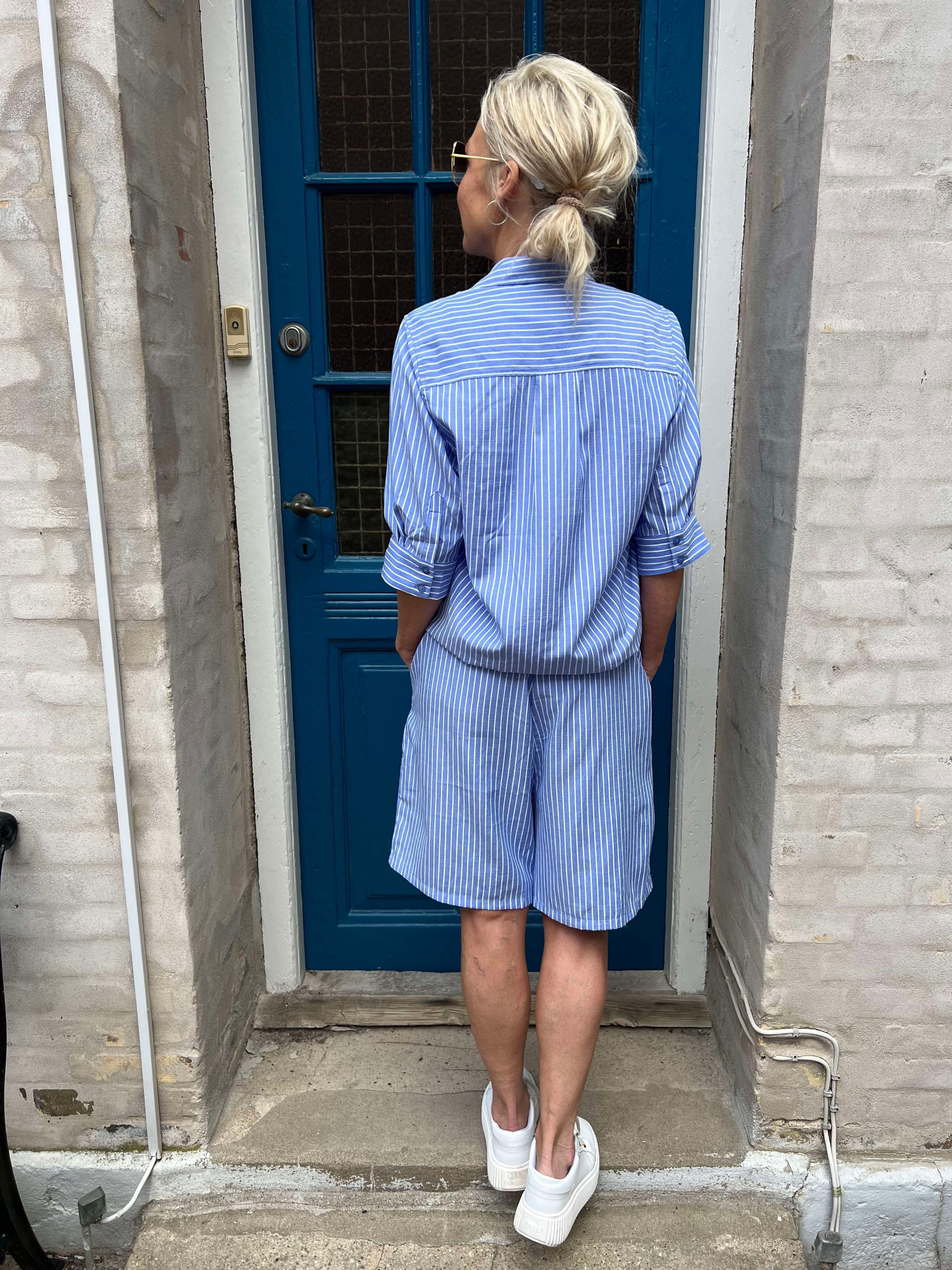 Tea Stripe Shirt Blue
