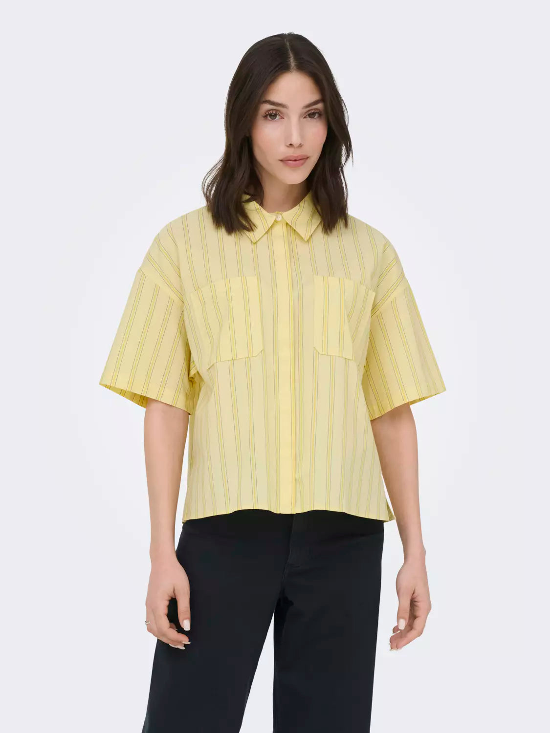 MIO 2/4 BOXY SHIRT - French Vanilla LEMON DROP & BLACK