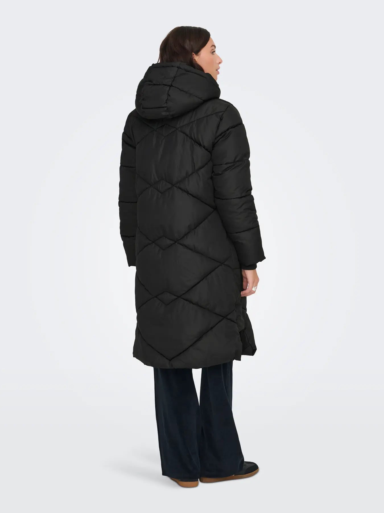 VISTA LIFE PADDED HOOD JACKET - Black