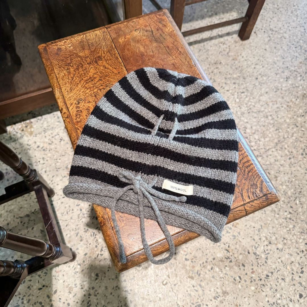 Stribed Winther Hat - Grey