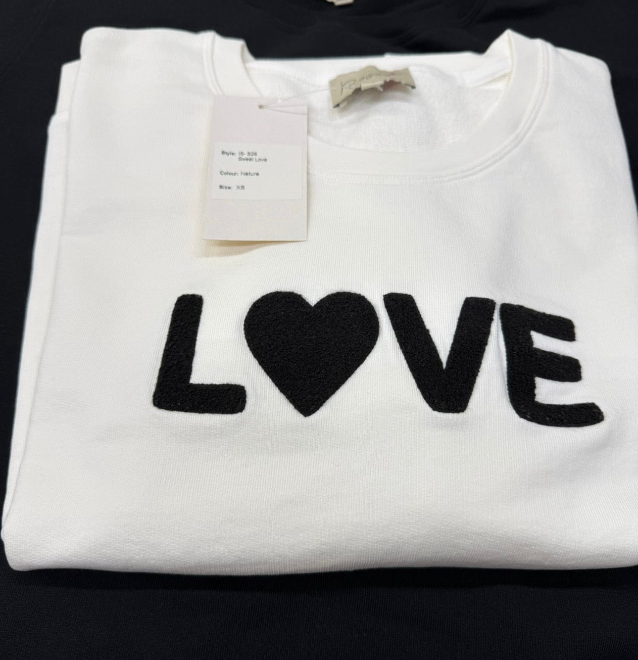 Sweat LOVE - Auora rosa med orange broderi klassiker