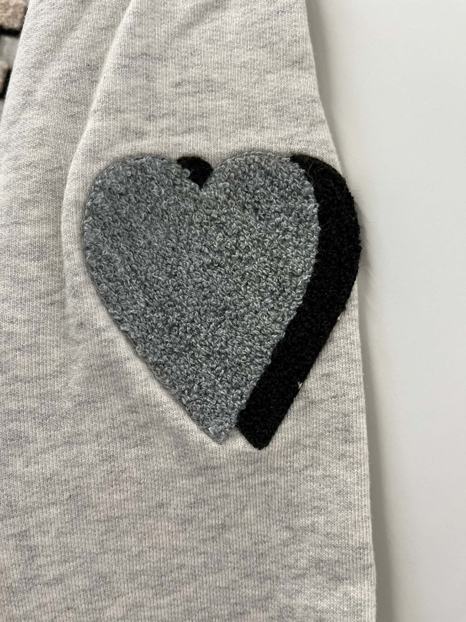 Sweat LOVE - Auora rosa med orange broderi klassiker