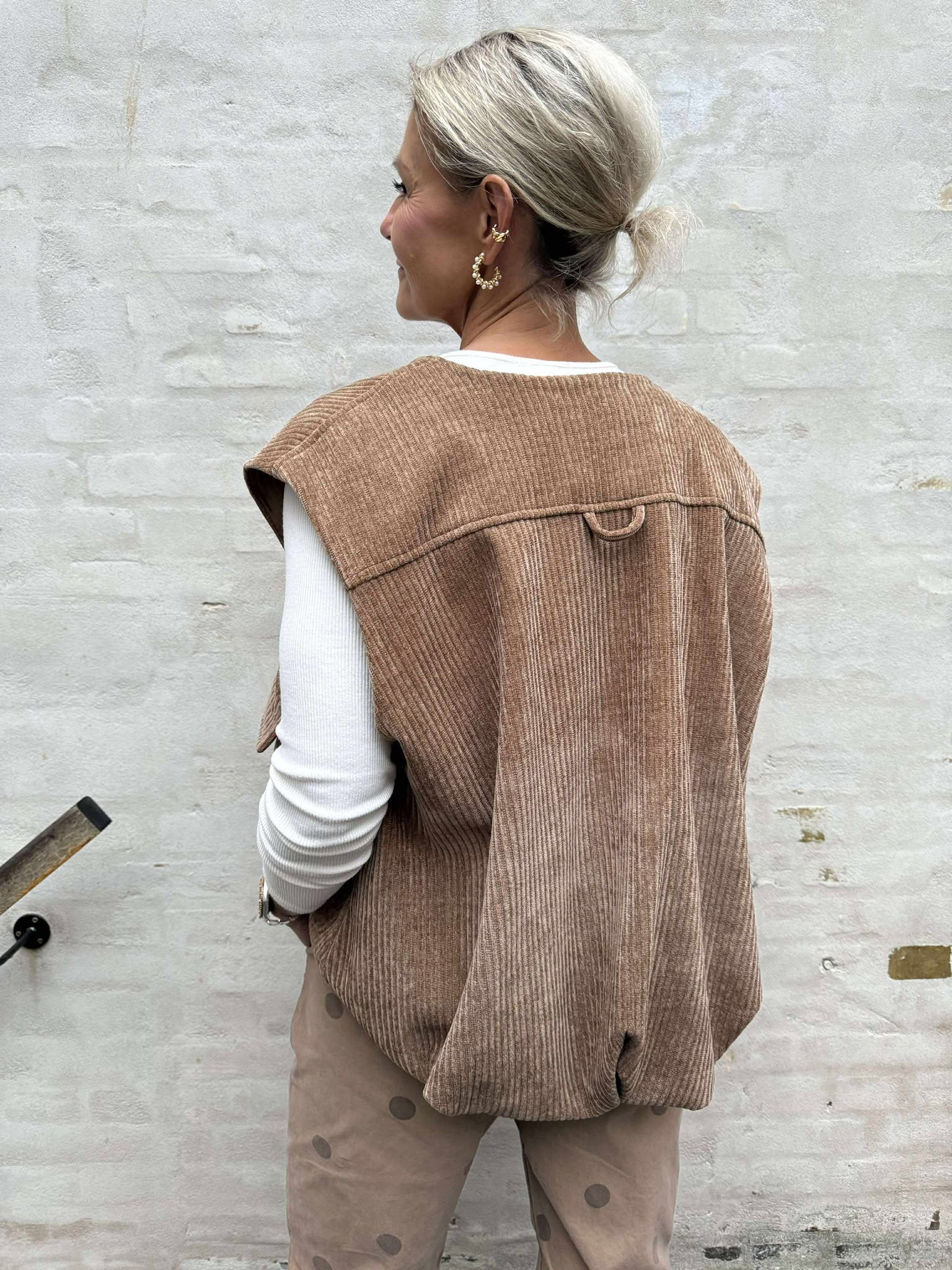 PREORDER-Freya Vest - Camel
