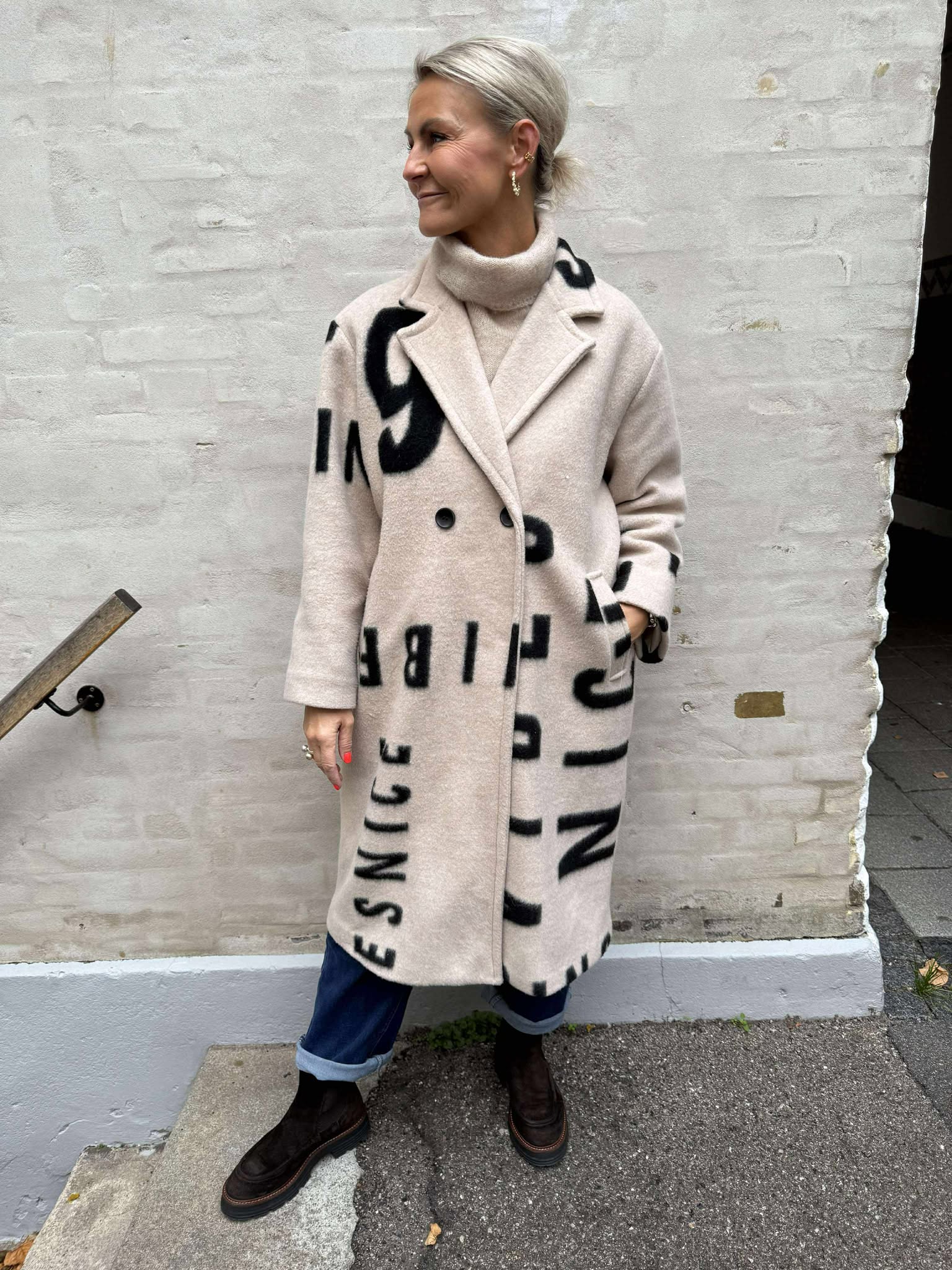 Vibe Coat - Off White