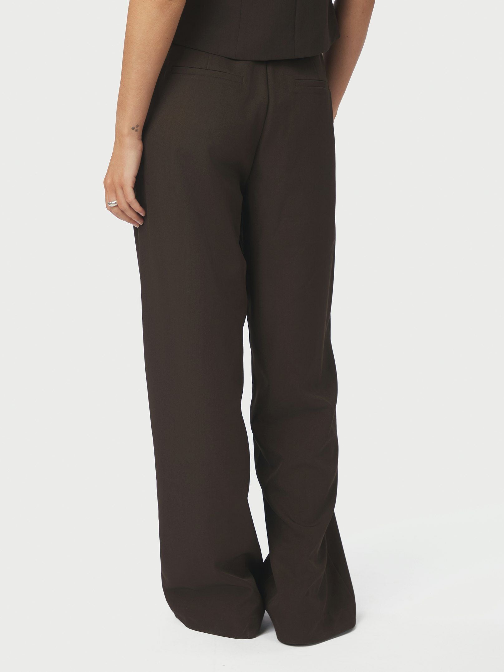 Emmett Structure Pants - Dark Brown
