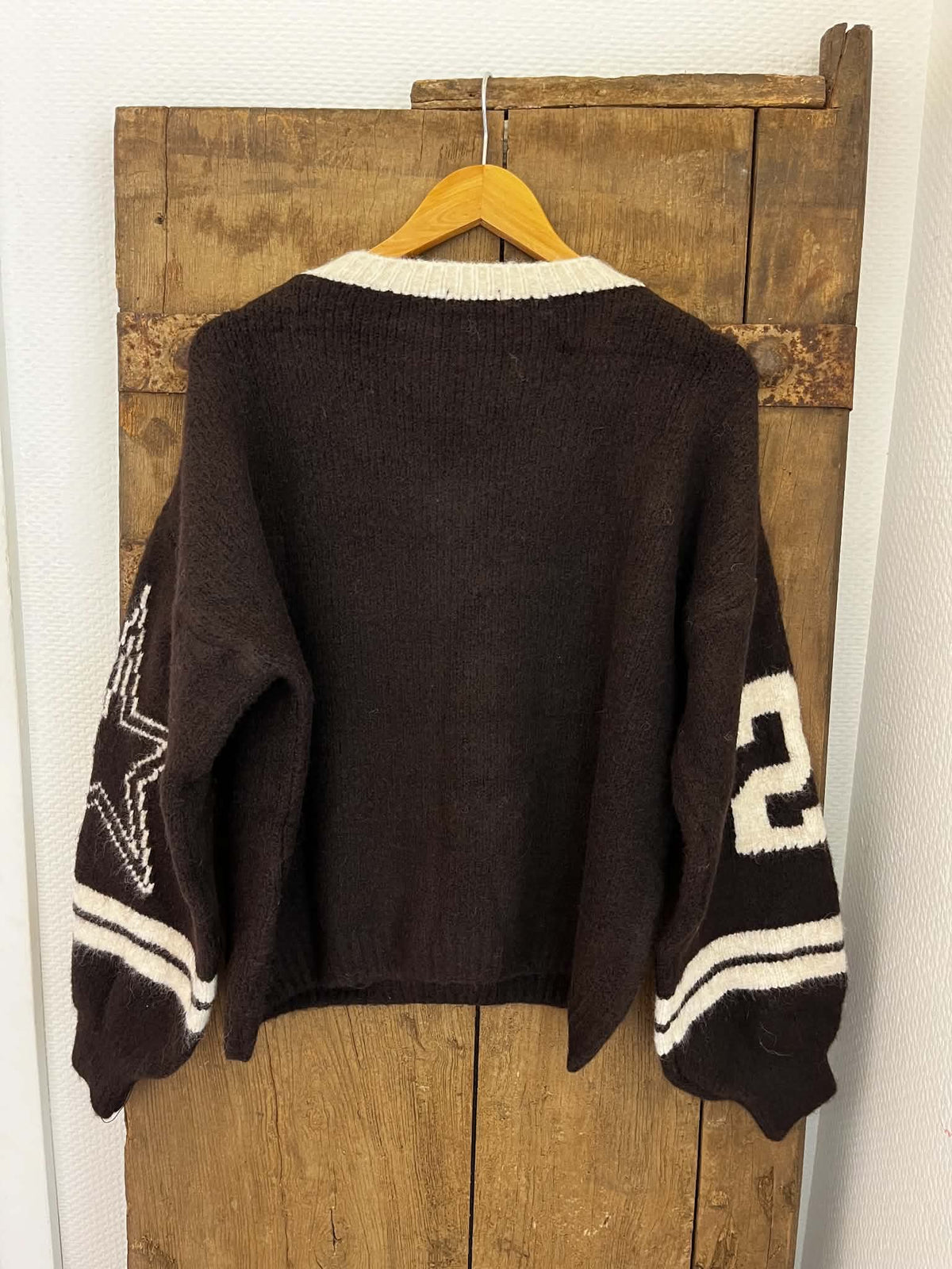 23 Pullover - Brown/White