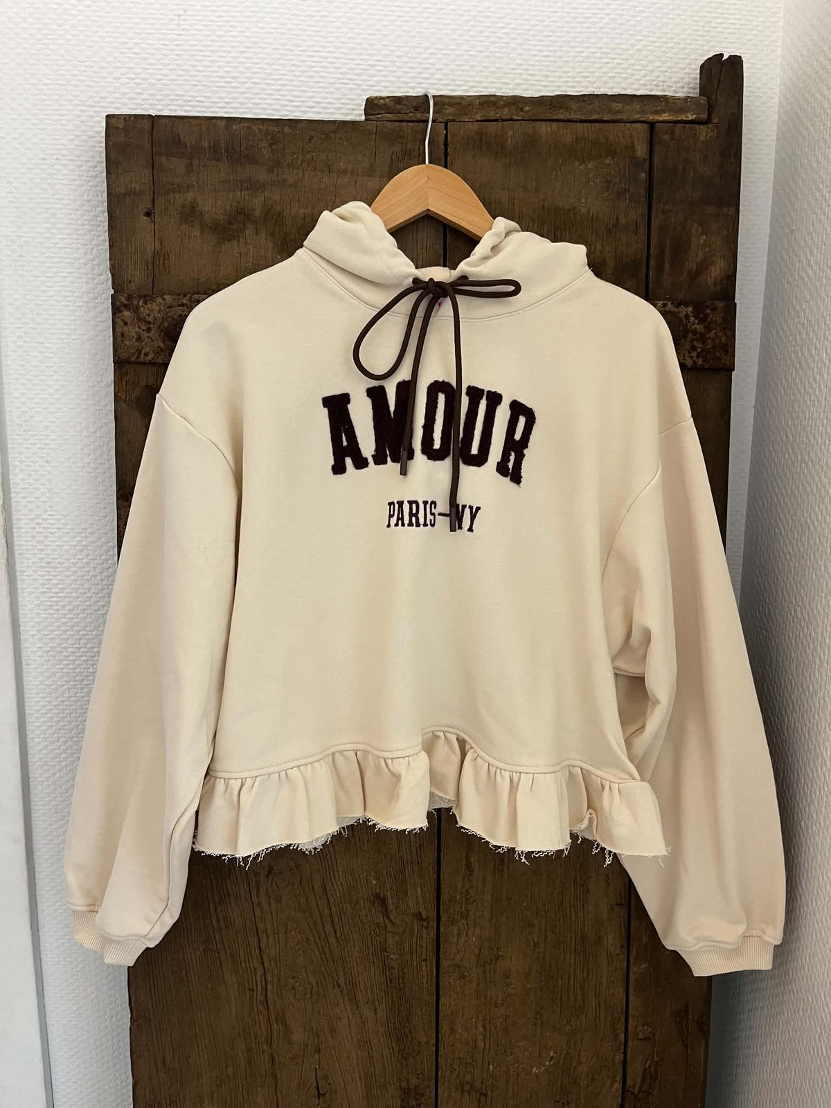Amour Sweatshirt - White Moro