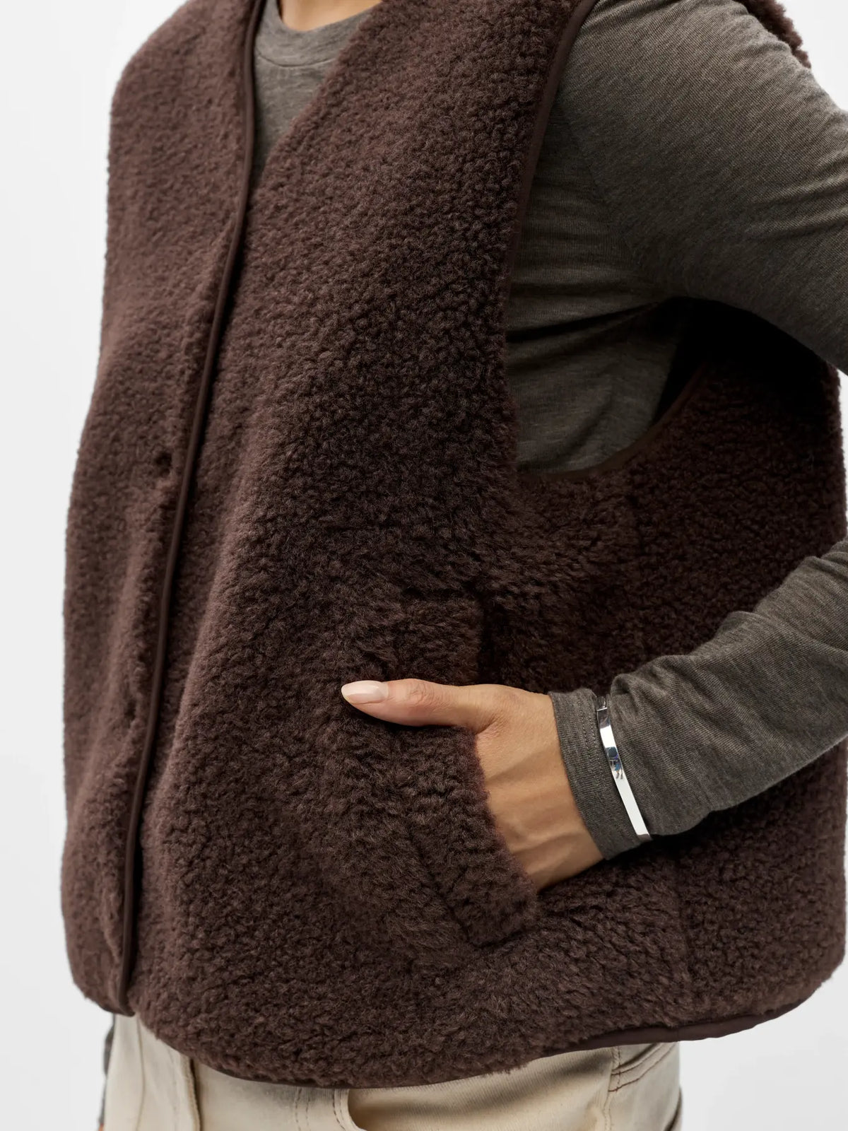 ELLA WAISTCOAT - Seal Brown