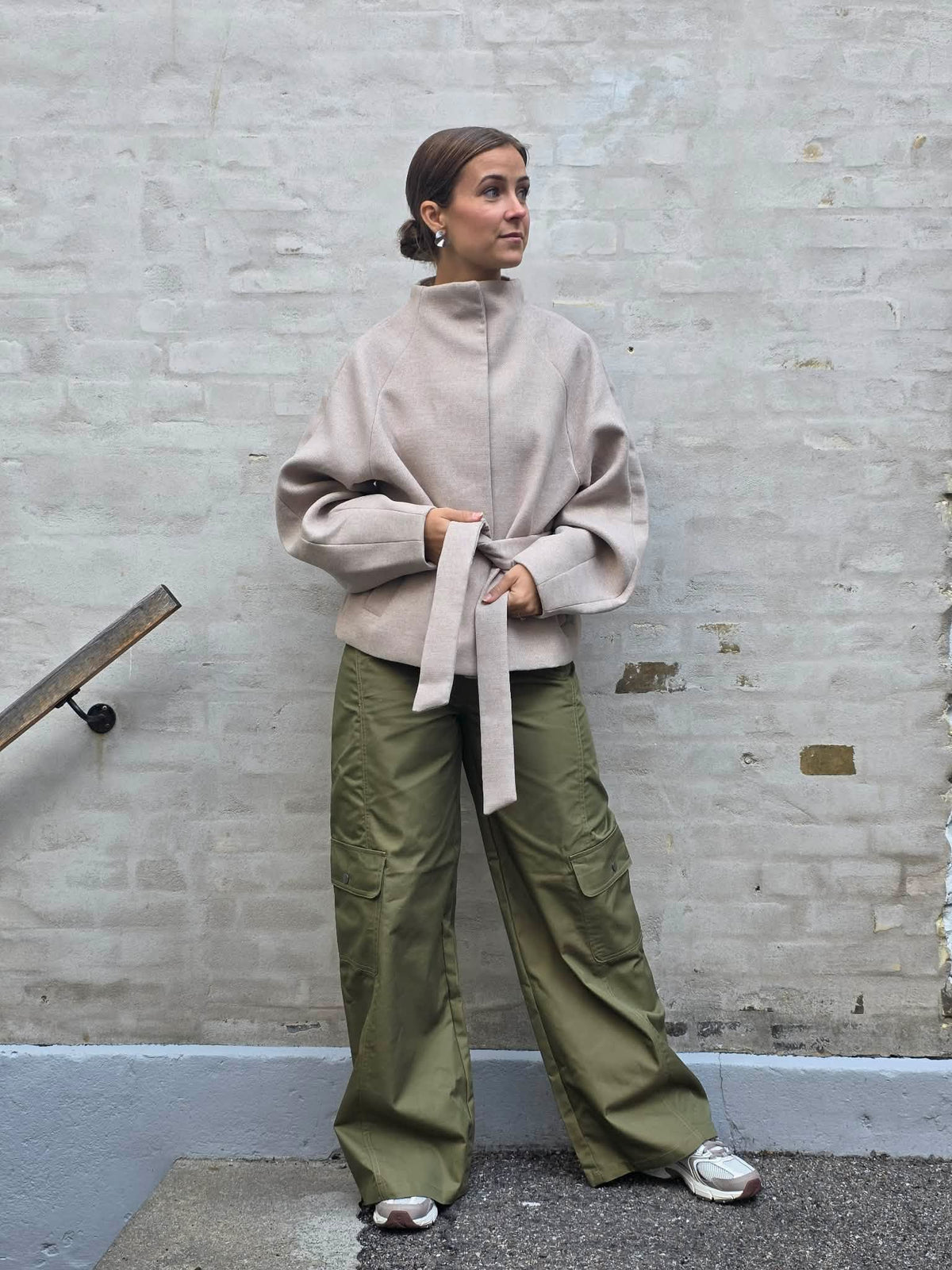 REINO OSATO MW UTILITY CHINOS - Martini Olive