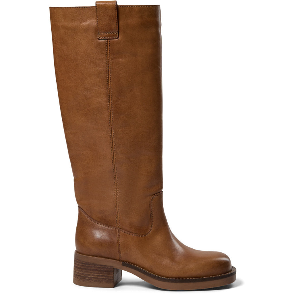 Annika Vintage - Tan Vintage