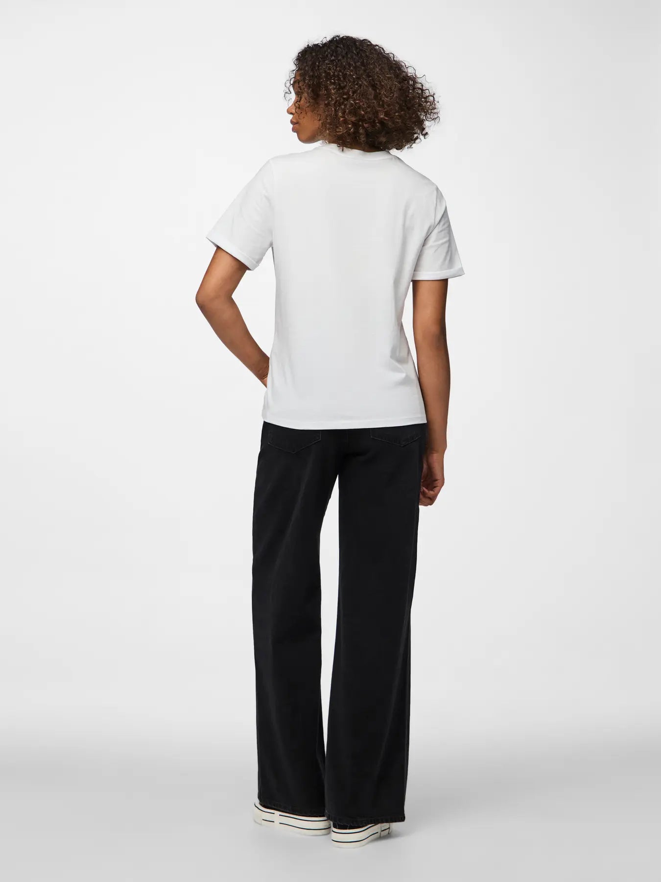 RIA SS FOLD UP SOLID TEE - Bright White