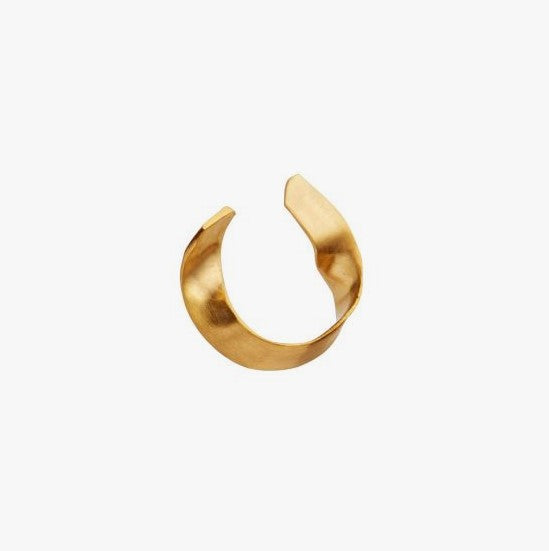 Twisted hammered ear cuff
