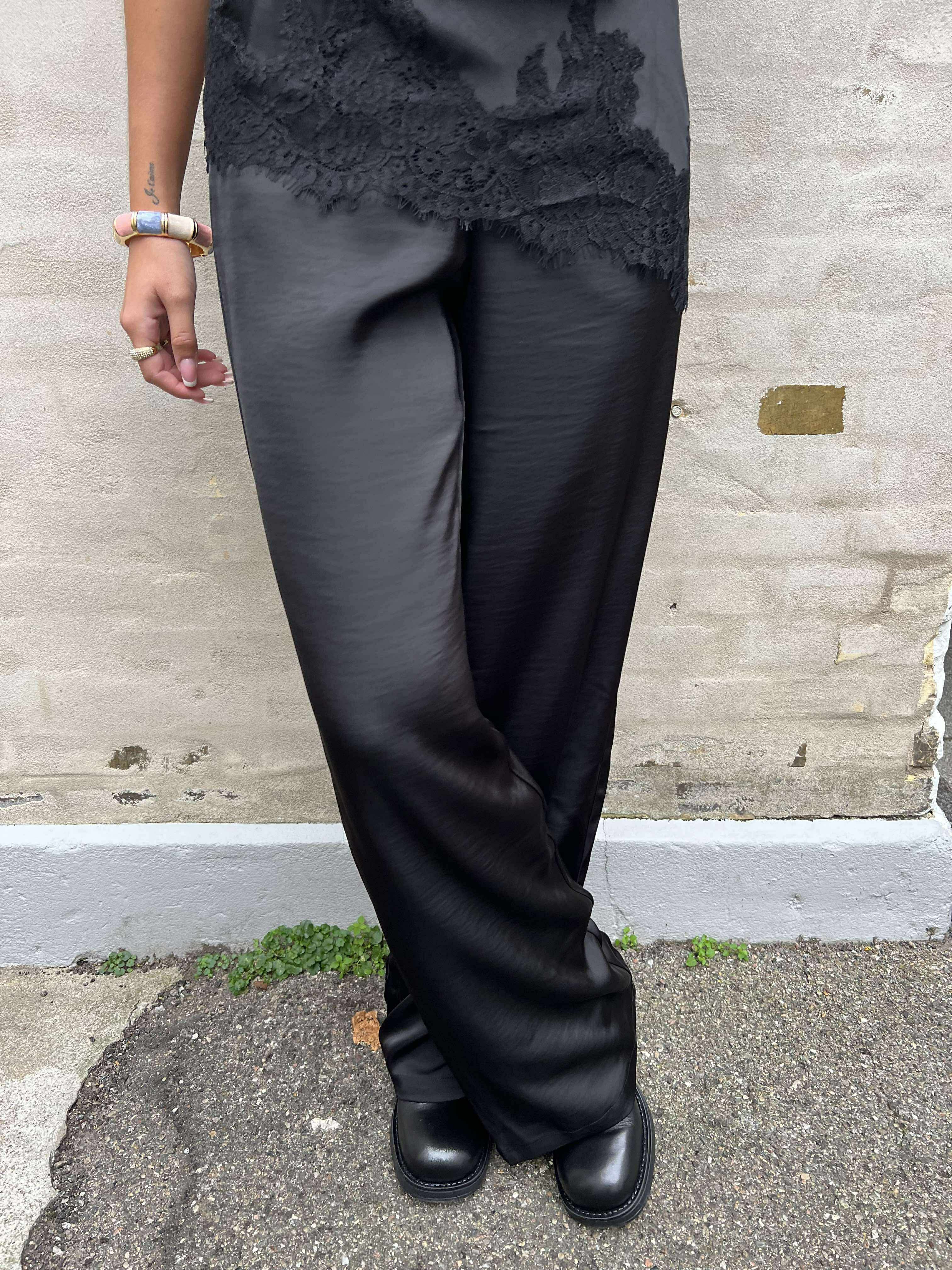CHILLI LISA PANT - Black