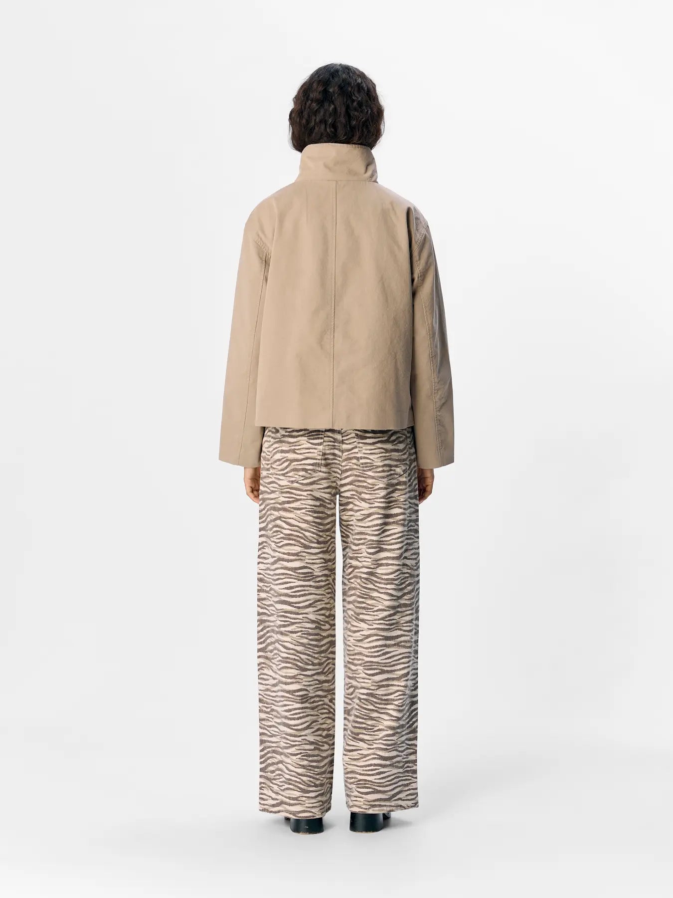 GRO Short Jacket - Desert Taupe