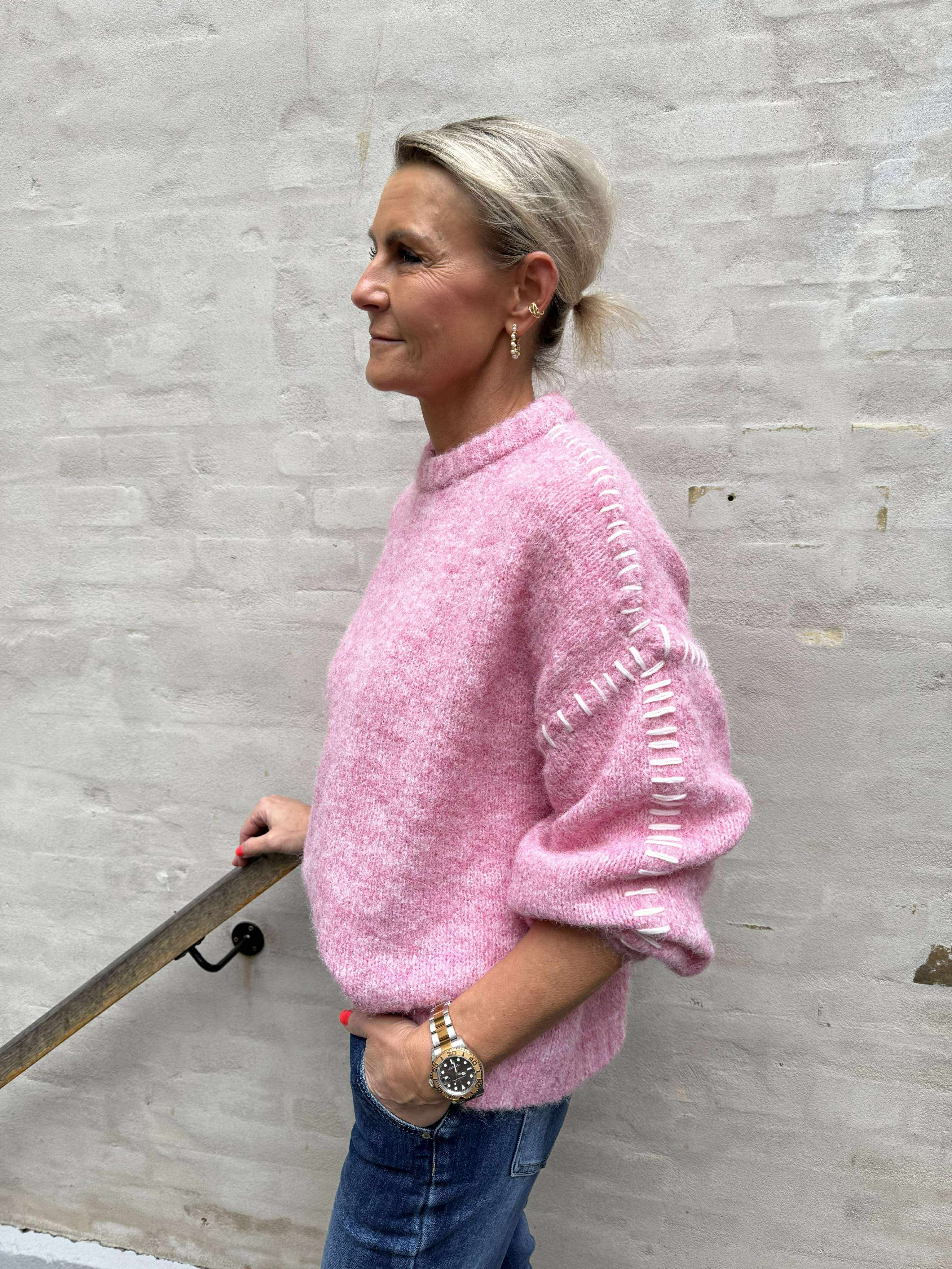 ZOEY LIFE ON STITCH PULLOVER - Lilac Sachet