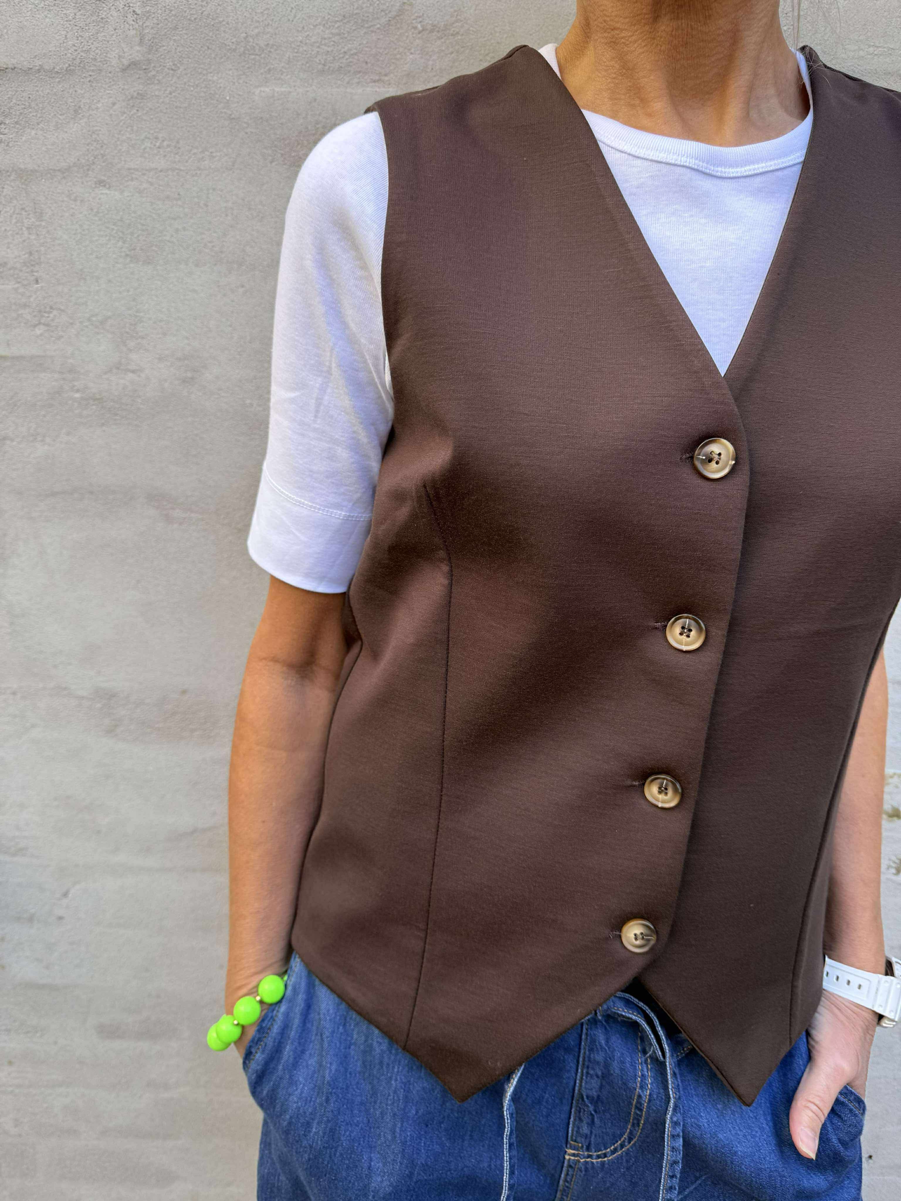 DAVI casual vest - Coffee