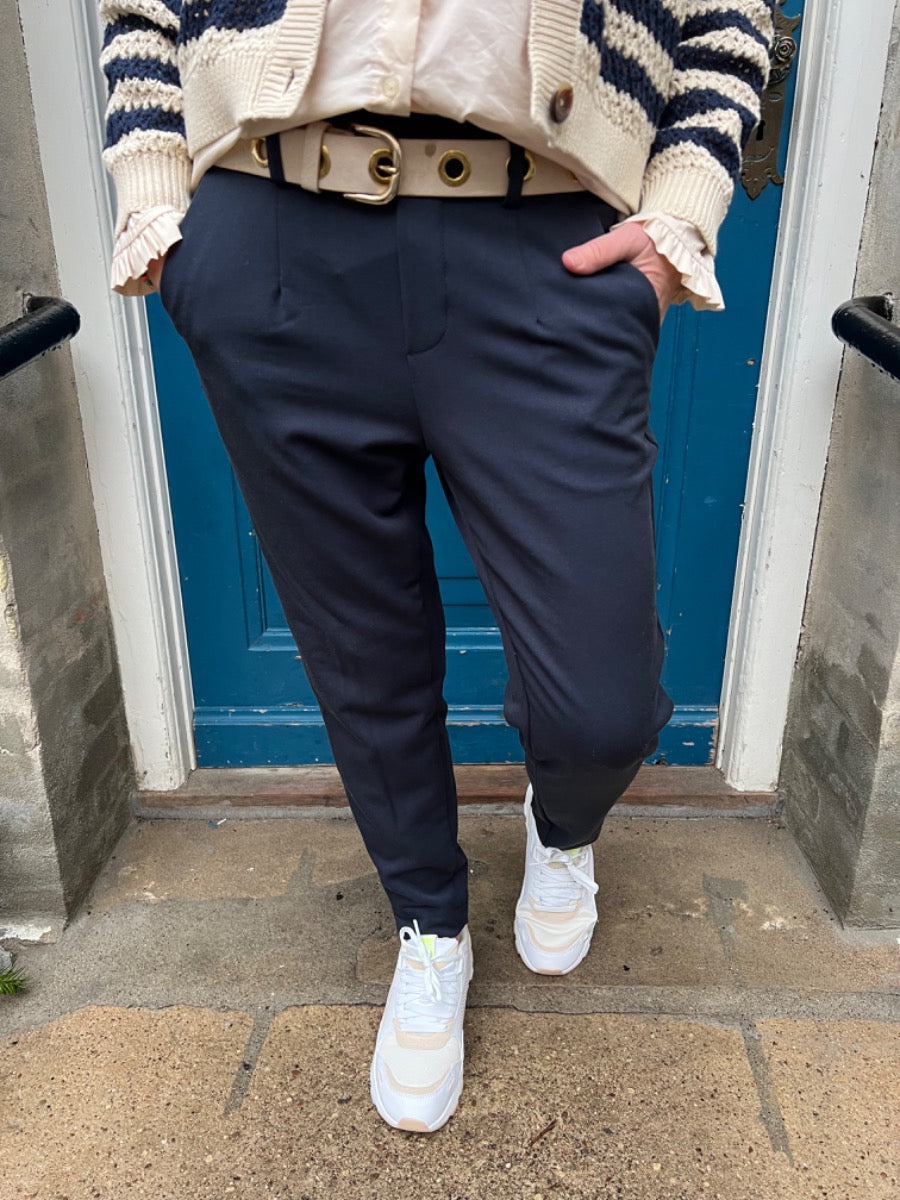 Lisa slim pant sky captain