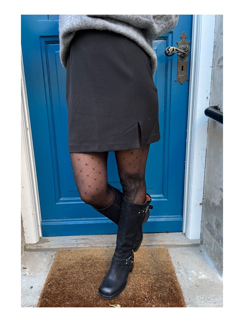 Lisa mini skirt black