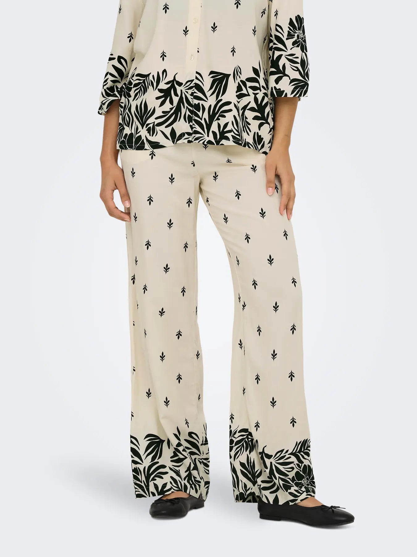 MAGGIE LIFE WIDE PANT - Sandshell BLACK ETHNIC