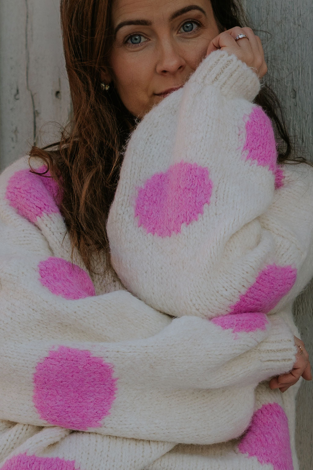 Camilia Pullover - Rosa prickar