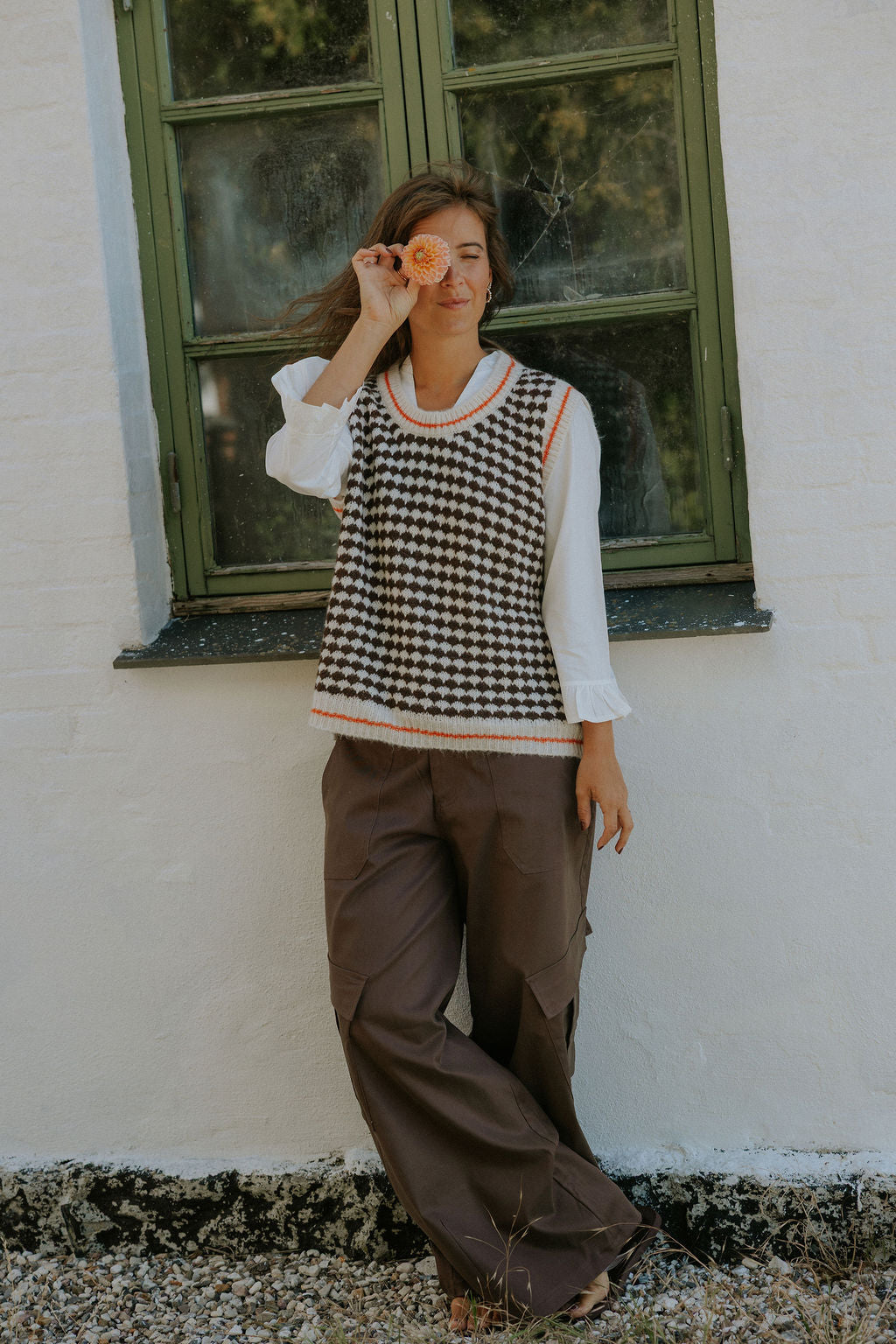 Anny Knitted Vest - White/Brown