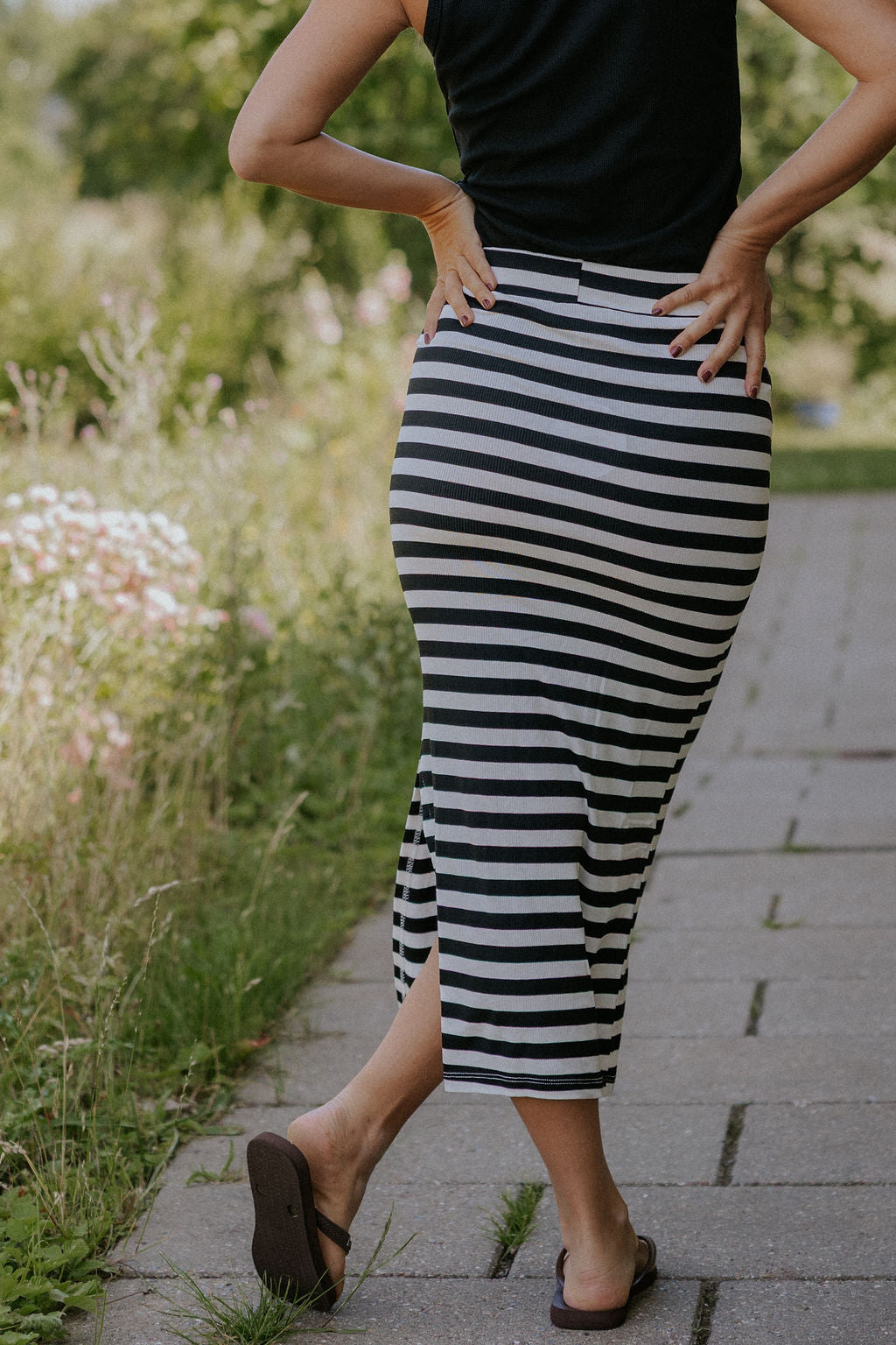 PREORDER-Everyday stripe Skirt - White/Black