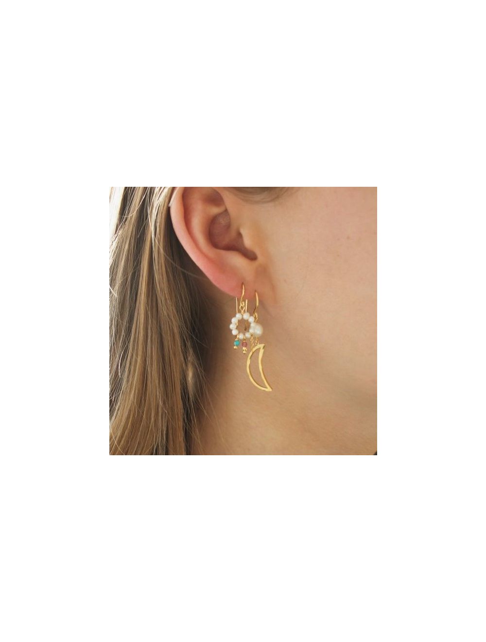 Bella moon earring w. pearl gold
