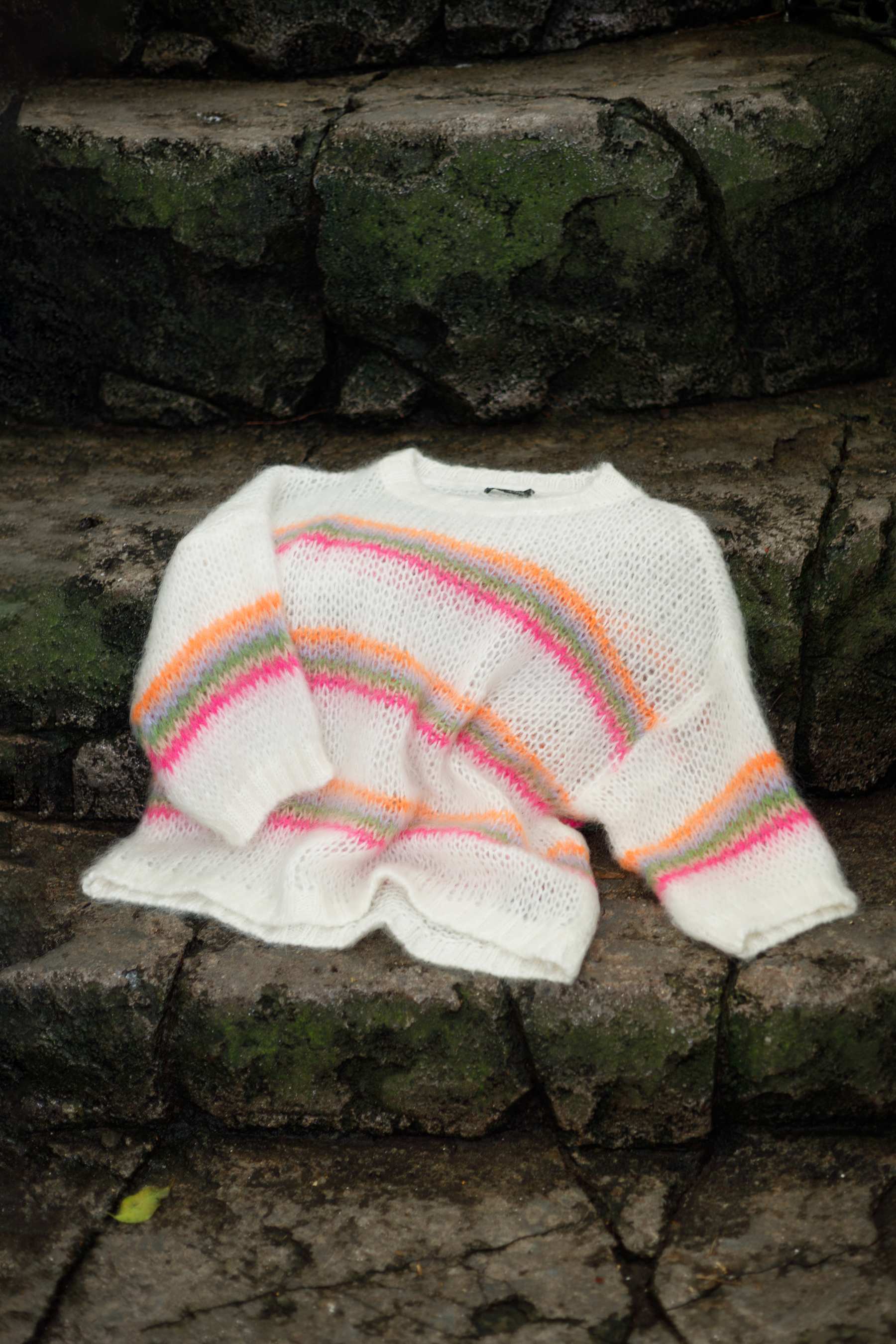 Minna striped jumper white neon