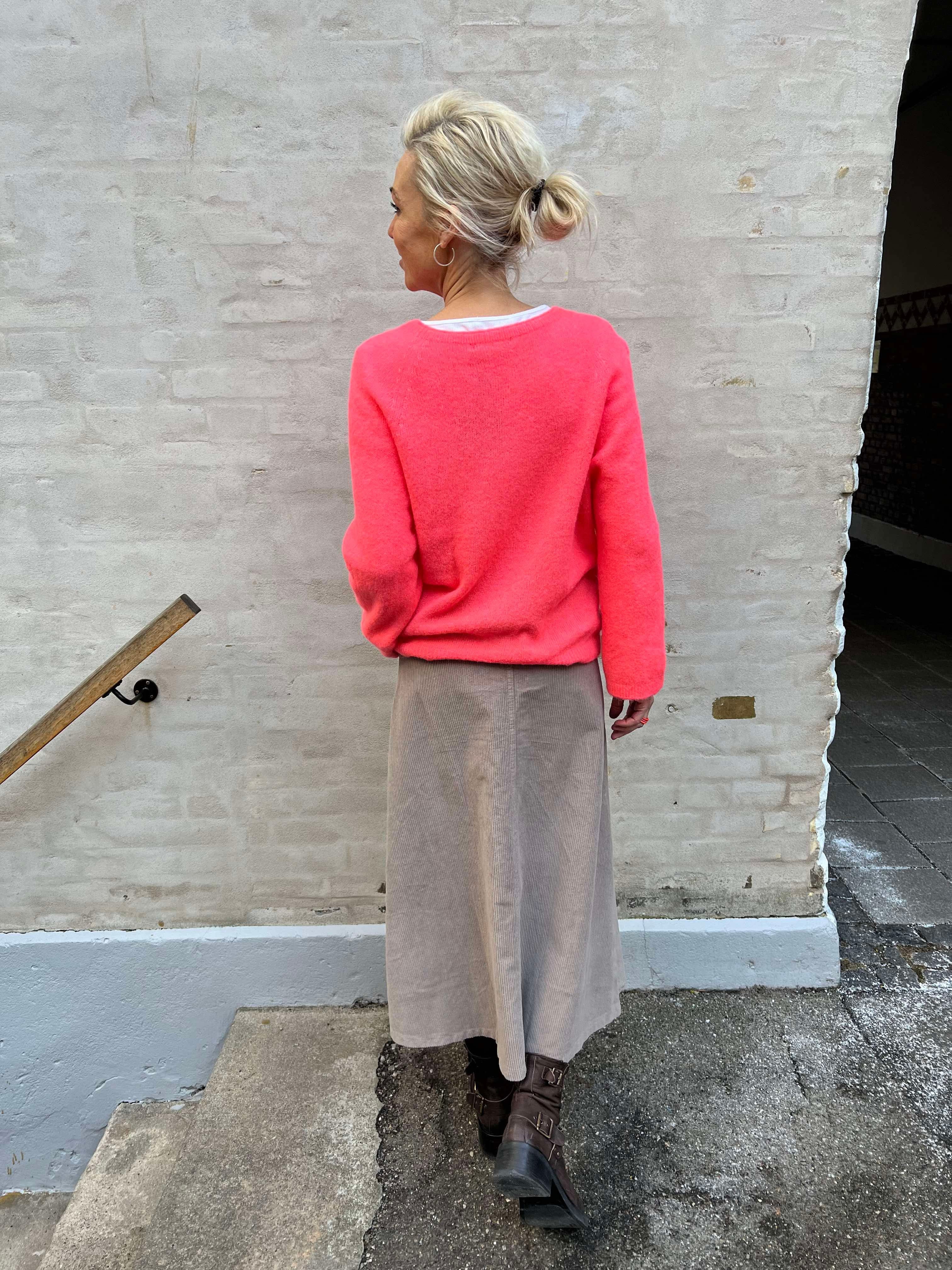 Tulle knit coral