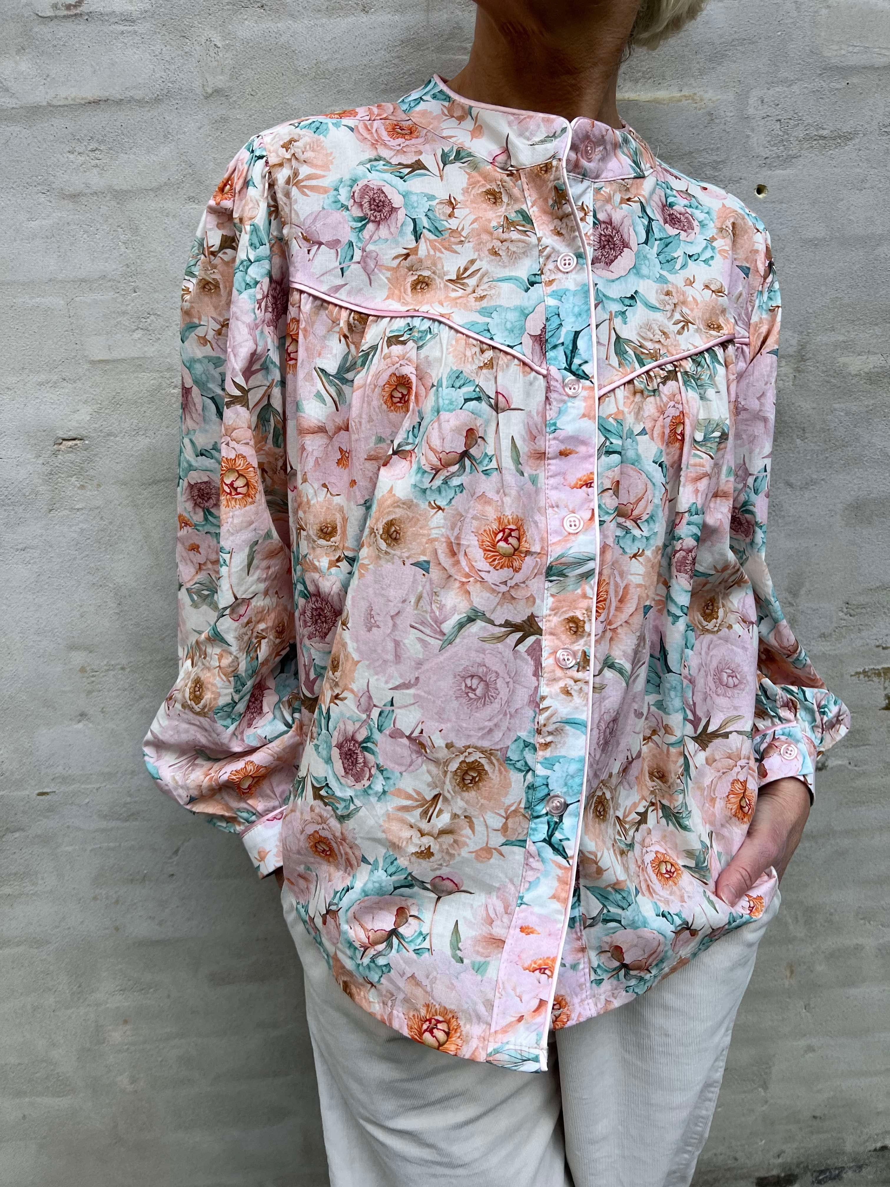 Alva flower shirt rosa