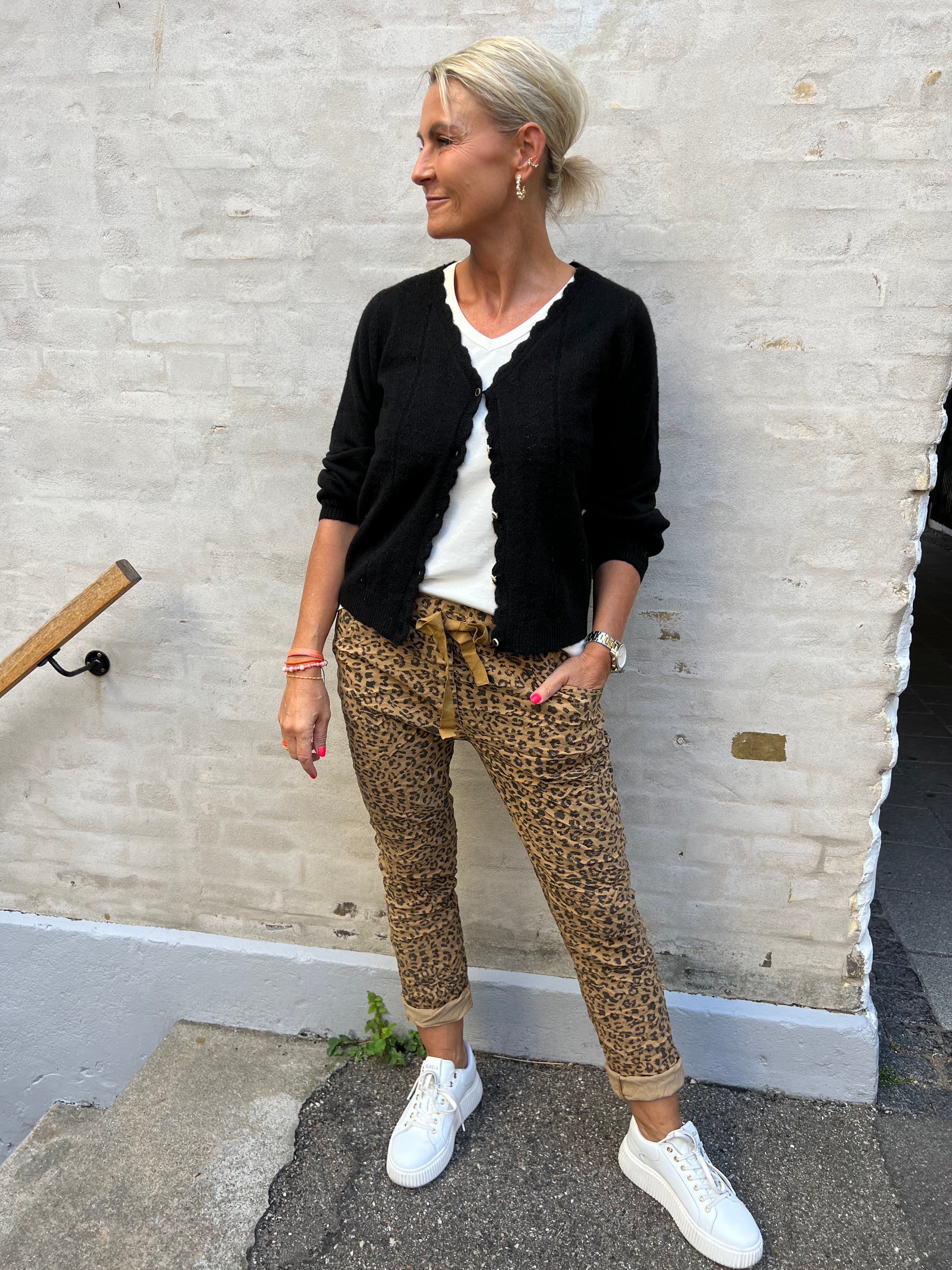 Reina pant camel leo