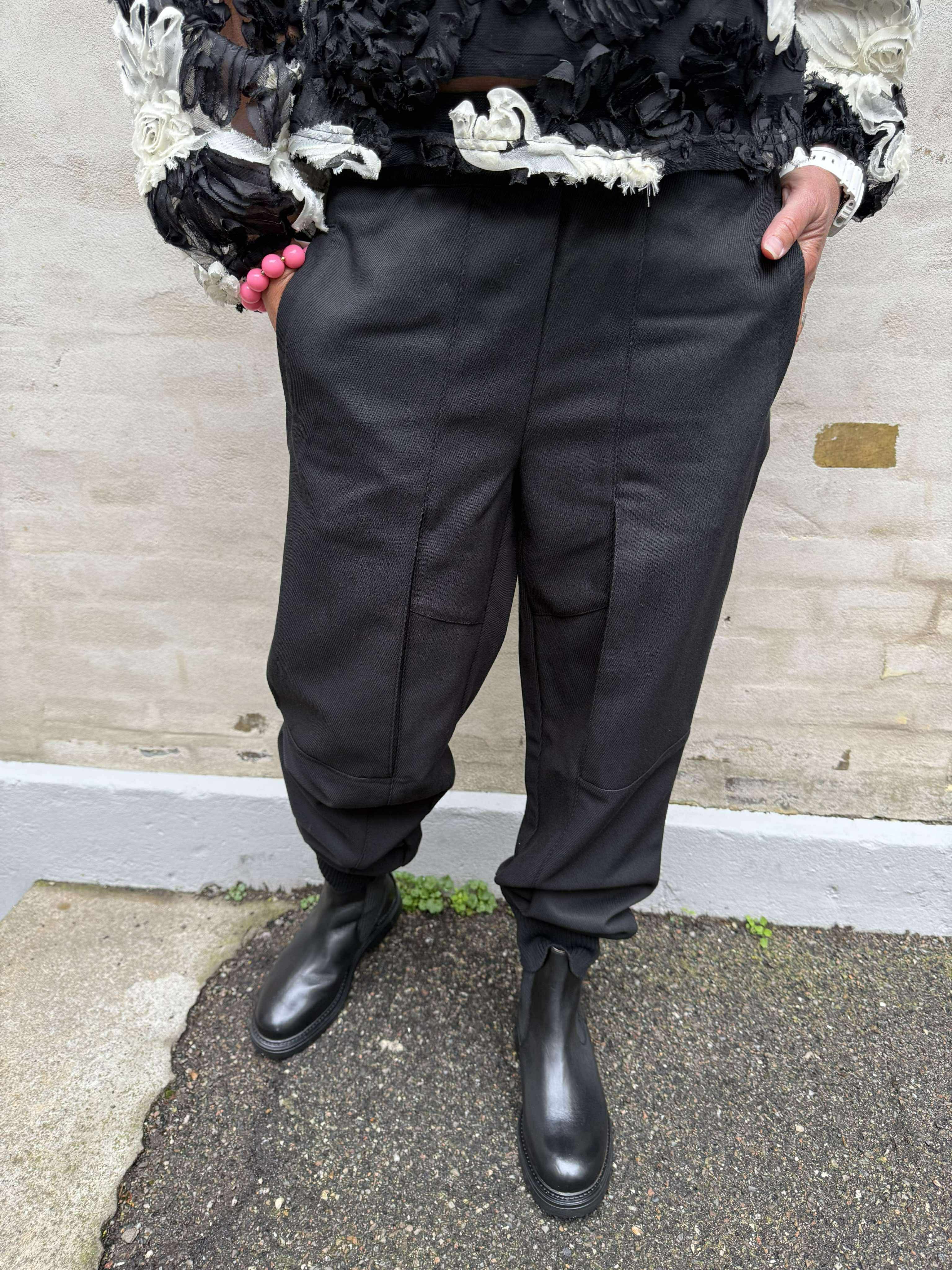 AlmiraCC Pant - Black