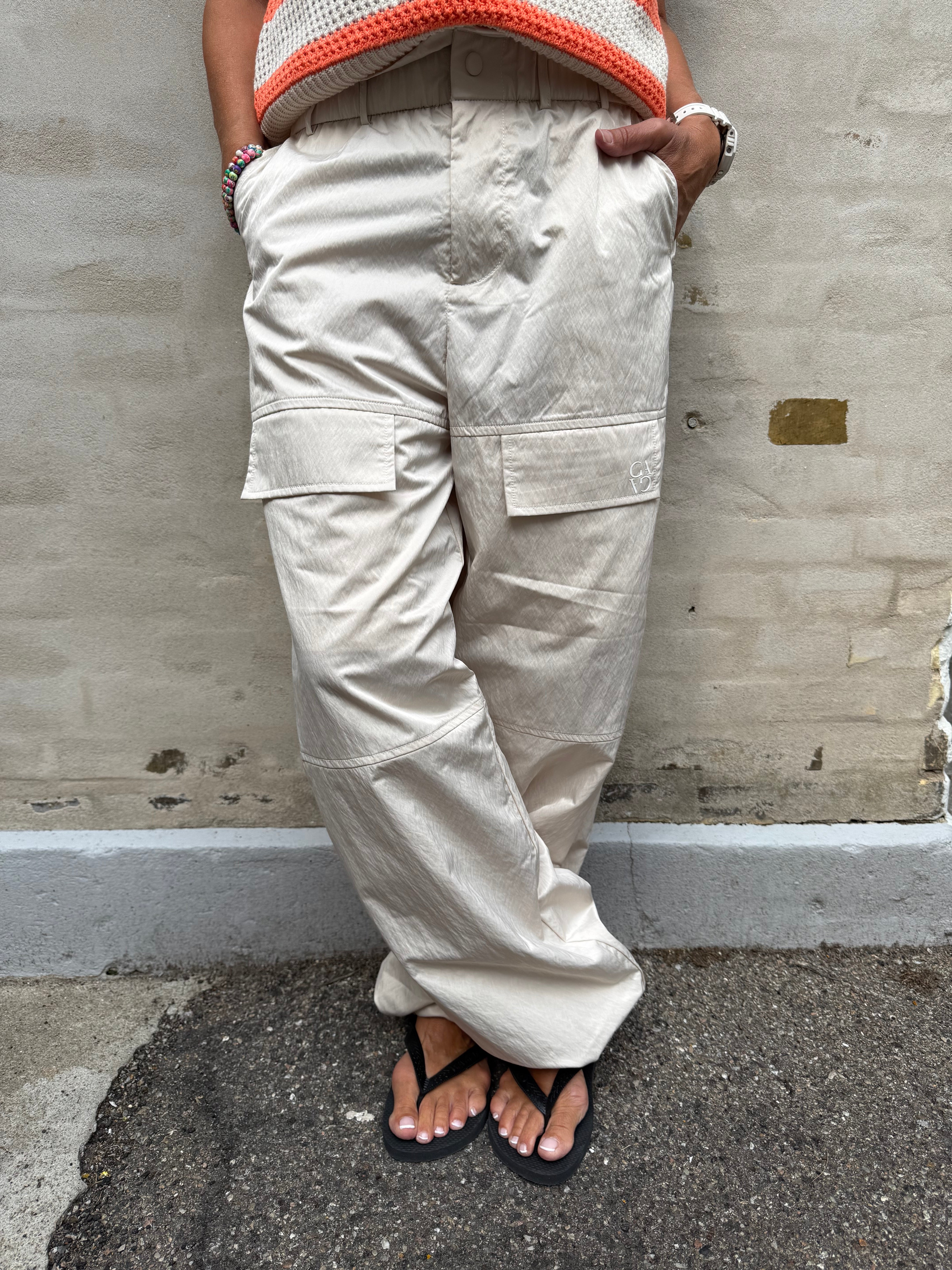 MoniGO Pant - Champagne