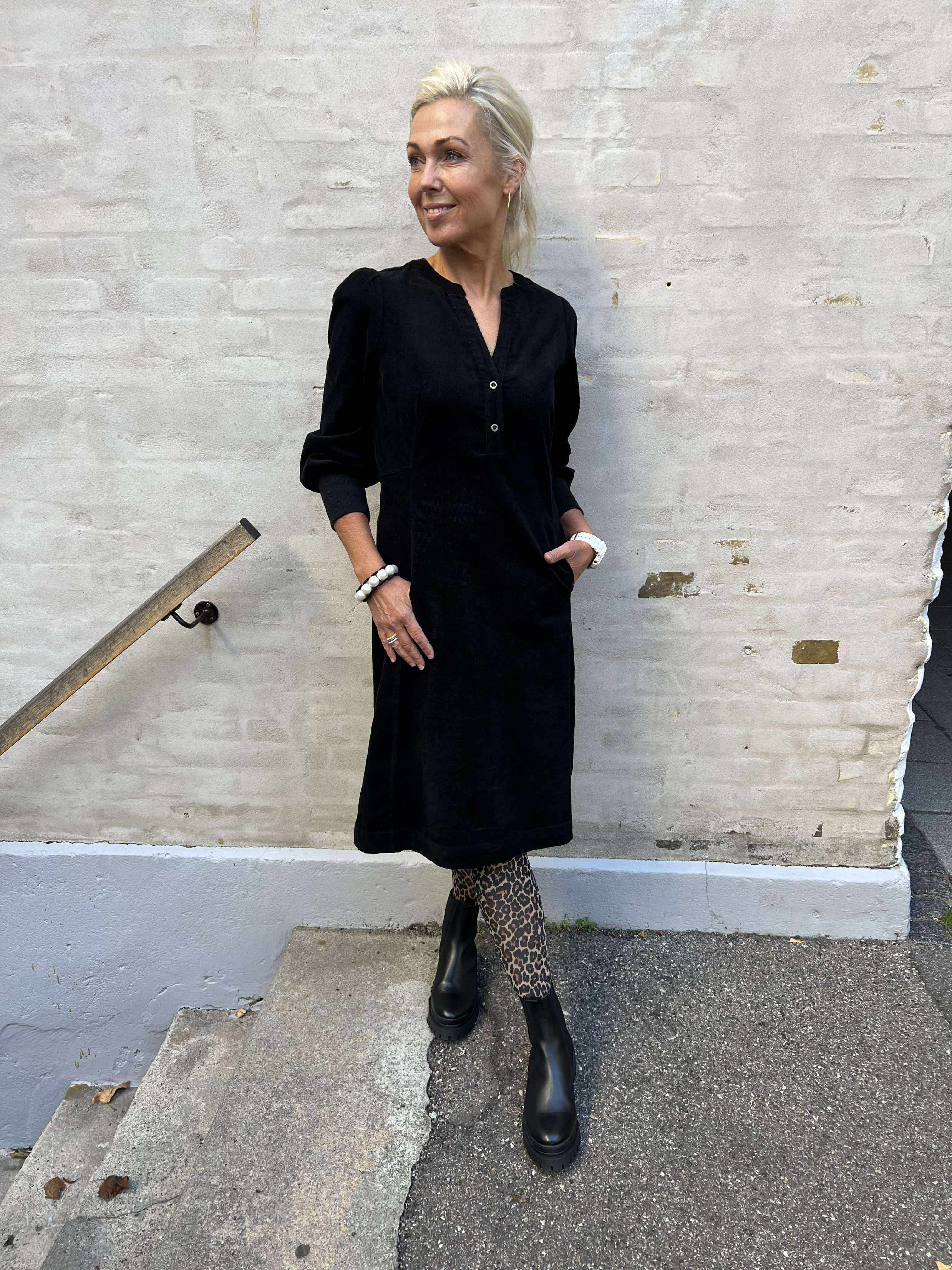 Rhaena Dress - Black