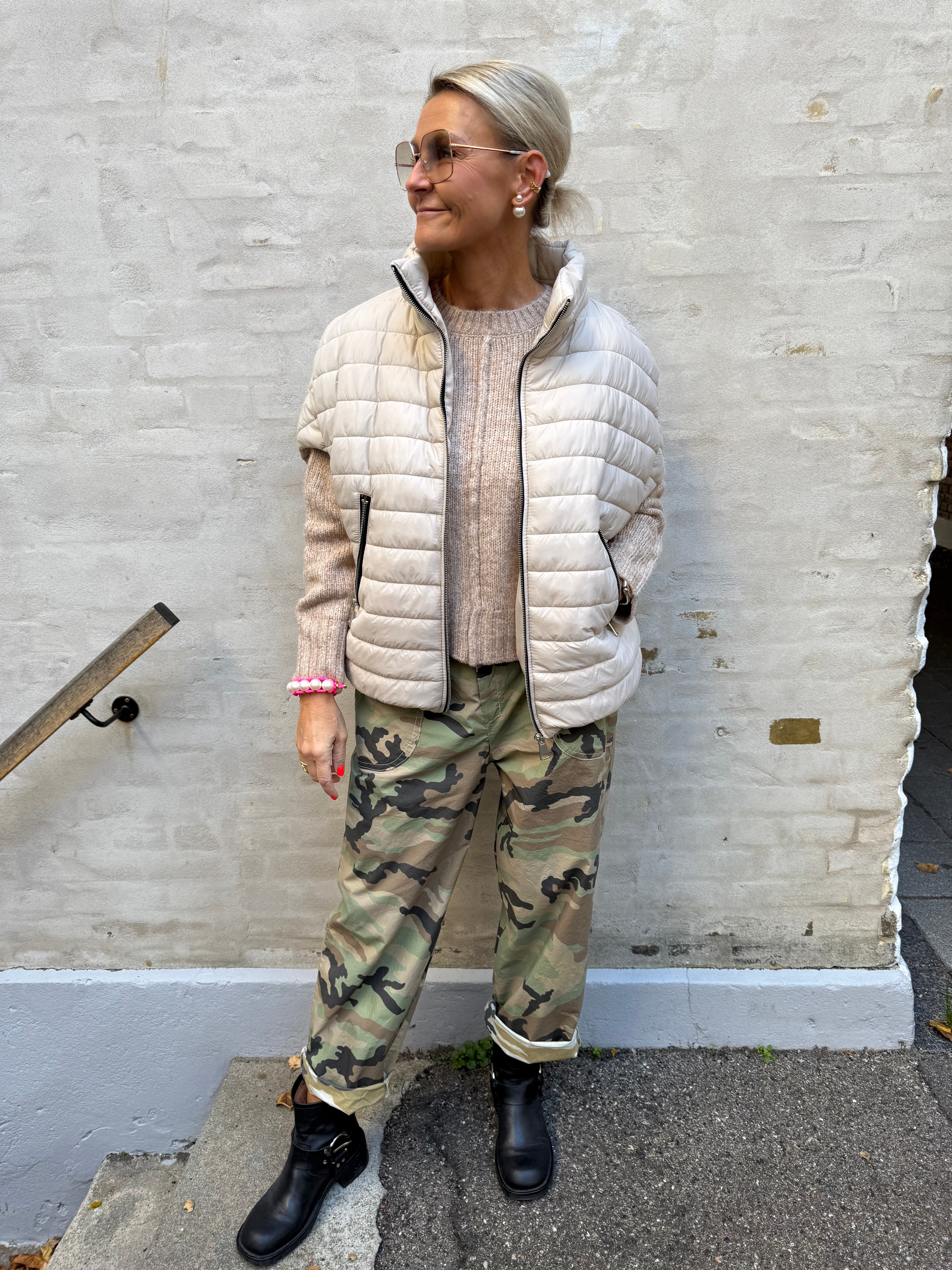 Qulited West - Beige