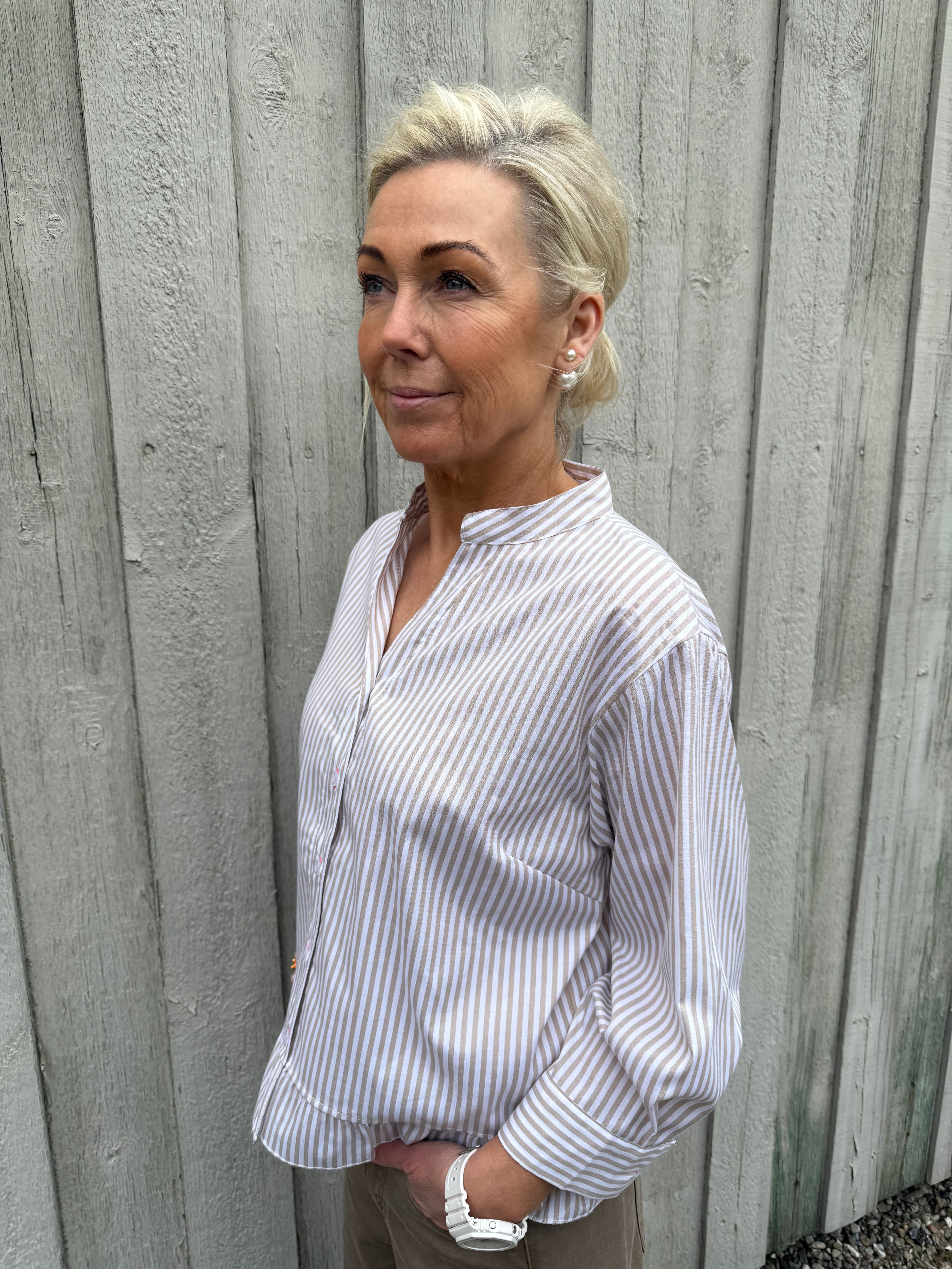 L´amour Shirt - Beige Stripe