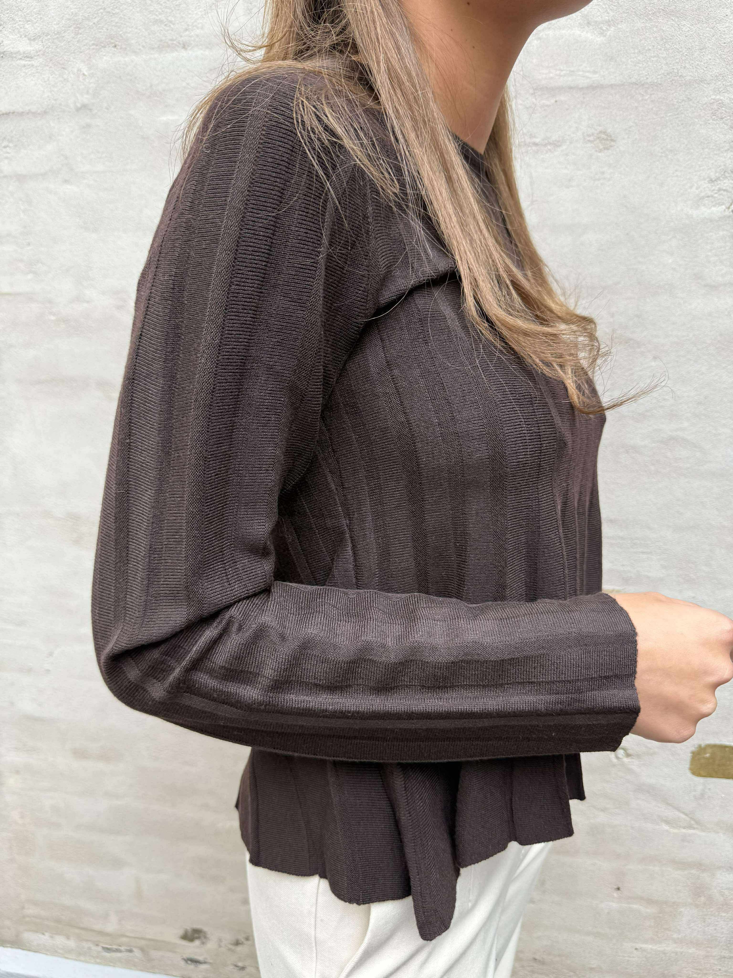 LANA O-NECK PULLOVER - Chokolate Torte