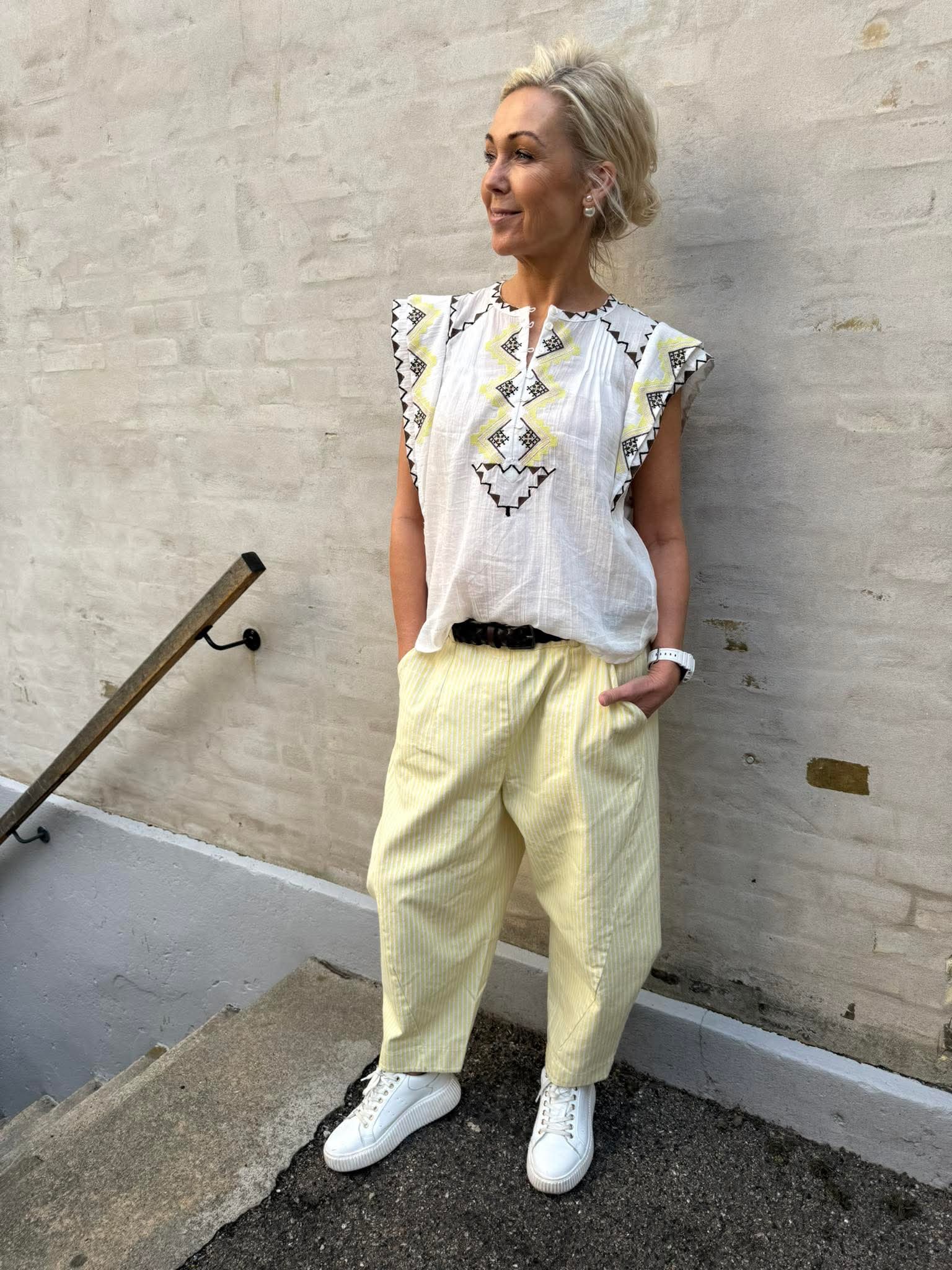 LivGO Blouse - Off White