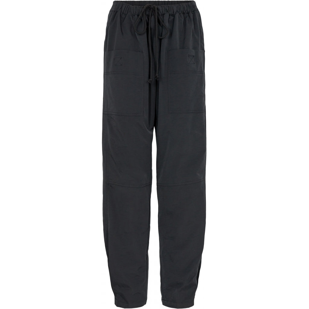 Thilla pant black