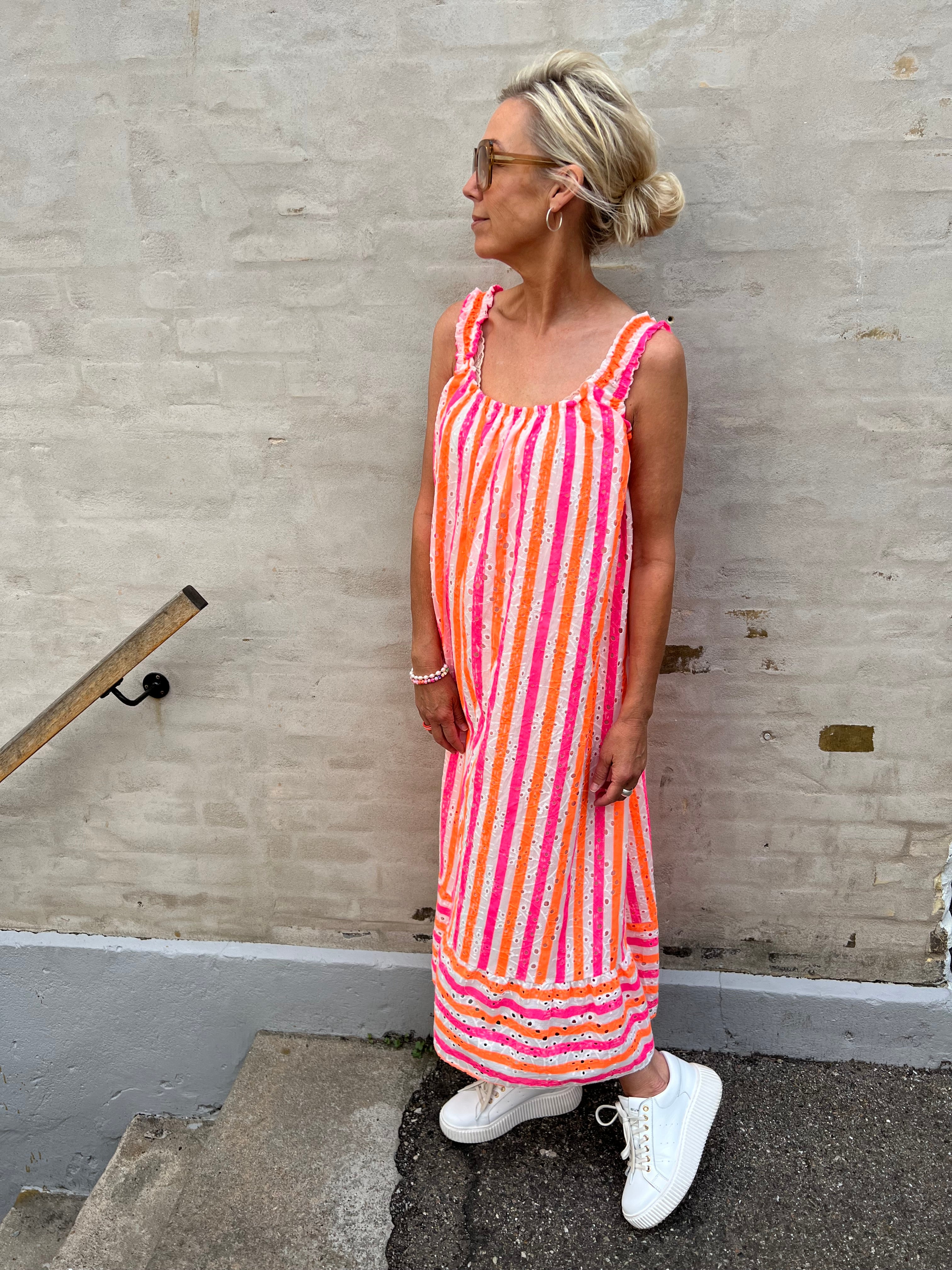 Camill dress orange pink stribe